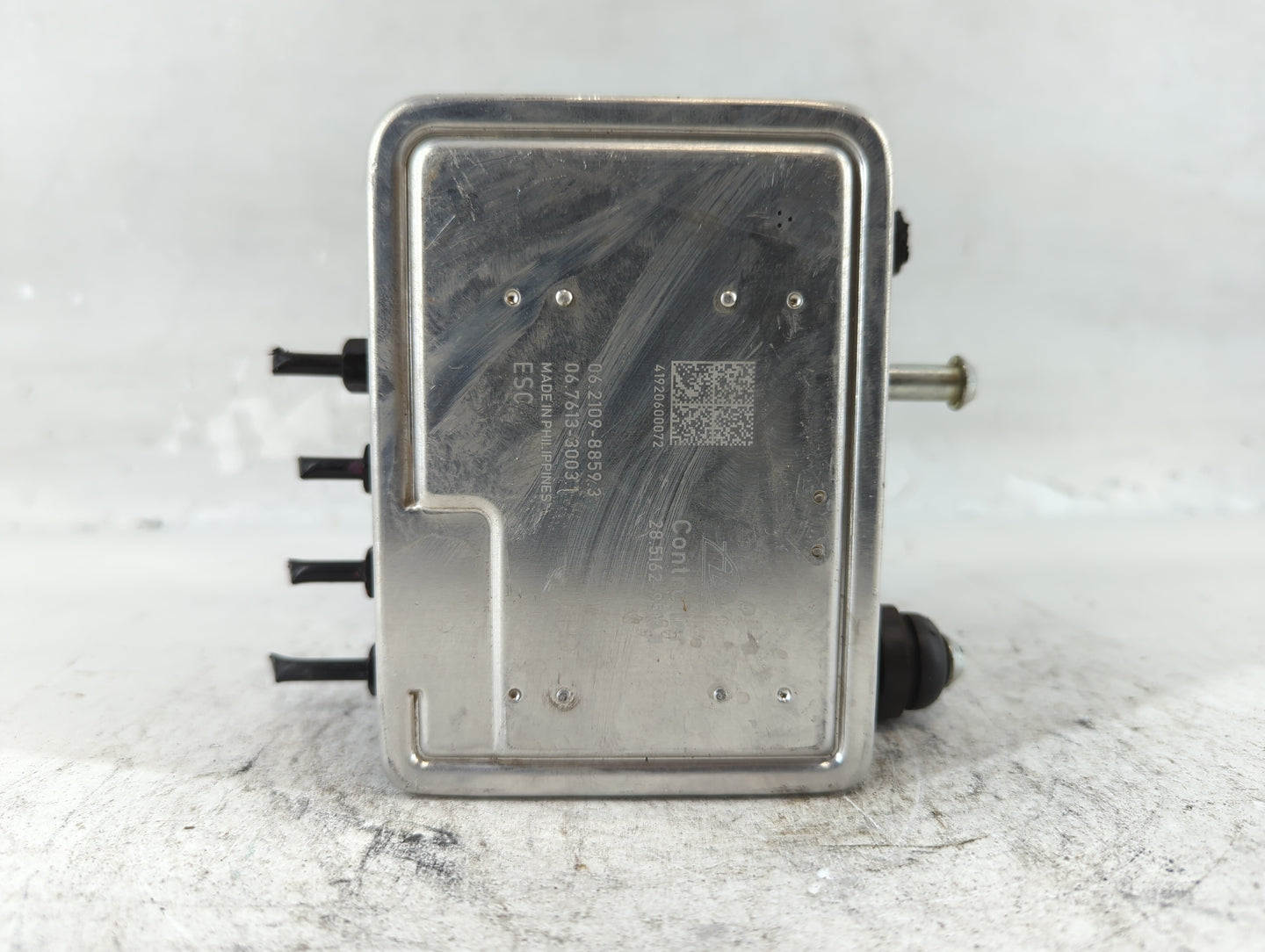 2018-2021 Hyundai Kona ABS Pump Control Module Replacement P/N:58900-J9100 Fits Fits 2018 2019 2020 2021 OEM Used Auto Parts - Oemusedautoparts1.com
