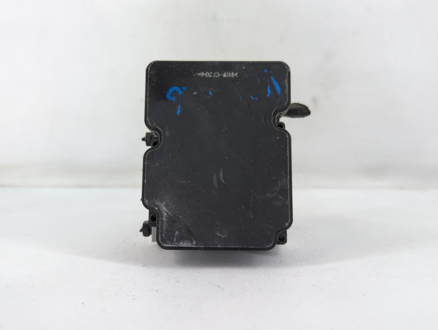 2019-2020 Kia Optima ABS Pump Control Module Replacement P/N:58900-D5260 Fits Fits 2019 2020 OEM Used Auto Parts - Oemusedautoparts1.com