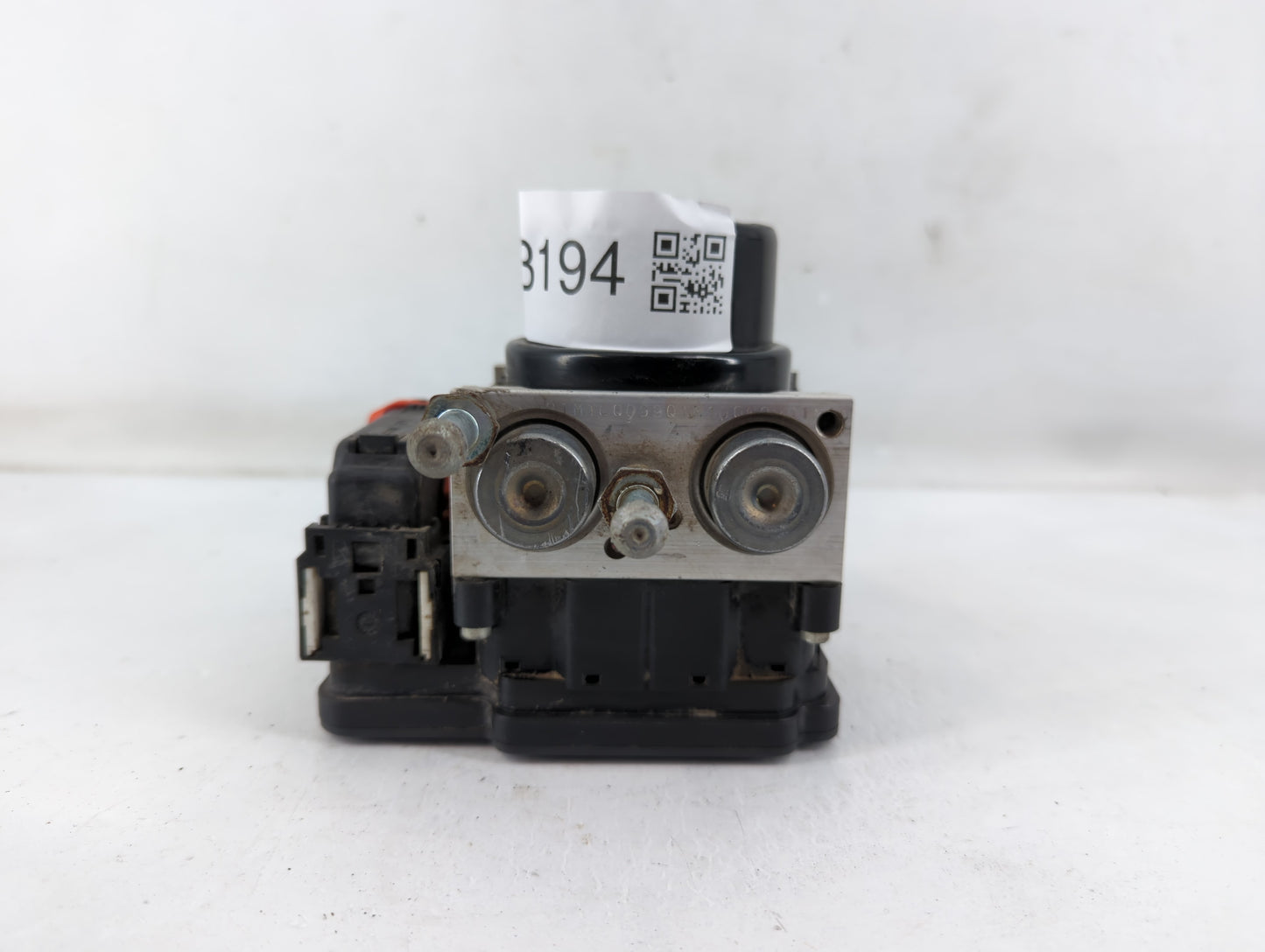 2012-2014 Nissan Murano ABS Pump Control Module Replacement P/N:47660 1V40A Fits Fits 2012 2013 2014 OEM Used Auto Parts - Oemusedautoparts1.com