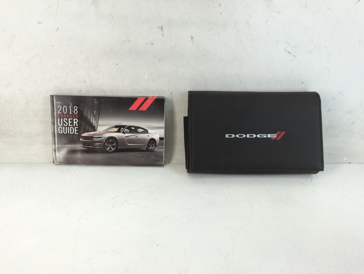 2018 Dodge Charger Owners Manual Book Guide P/N:18LD-926-AA OEM Used Auto Parts - Oemusedautoparts1.com