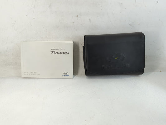 2016 Hyundai Tucson Owners Manual Book Guide P/N:GD30-EU64M OEM Used Auto Parts - Oemusedautoparts1.com