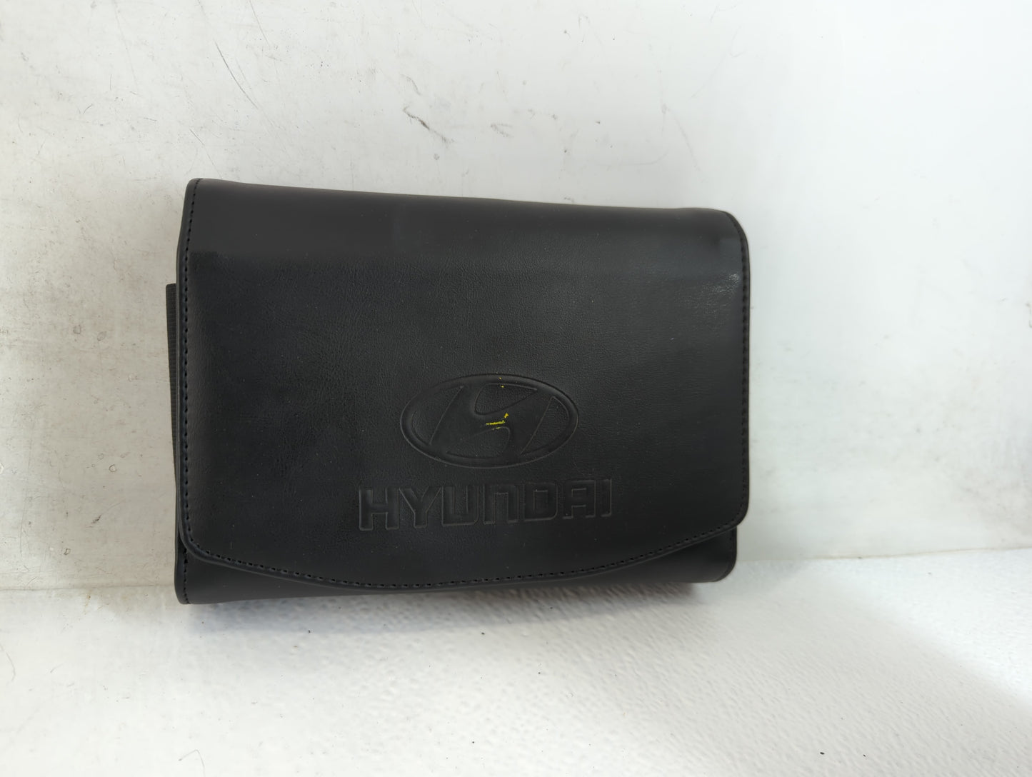 2016 Hyundai Tucson Owners Manual Book Guide P/N:GD30-EU64M OEM Used Auto Parts - Oemusedautoparts1.com