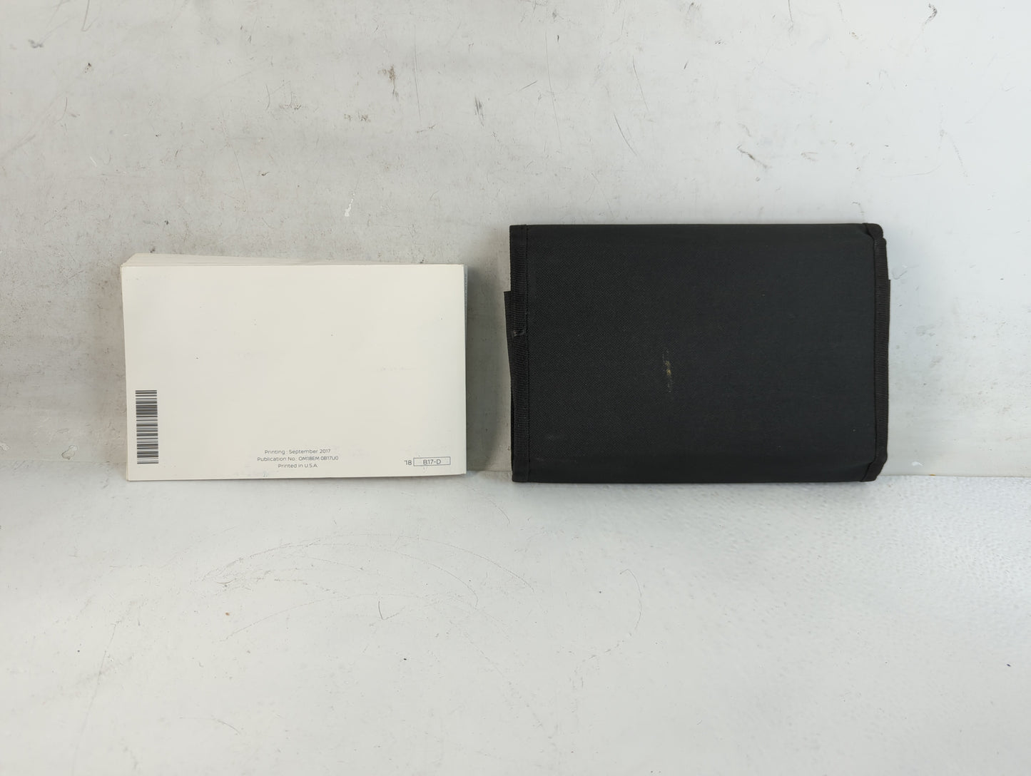 2018 Nissan Sentra Owners Manual Book Guide P/N:OM18EM OB17UO OEM Used Auto Parts - Oemusedautoparts1.com