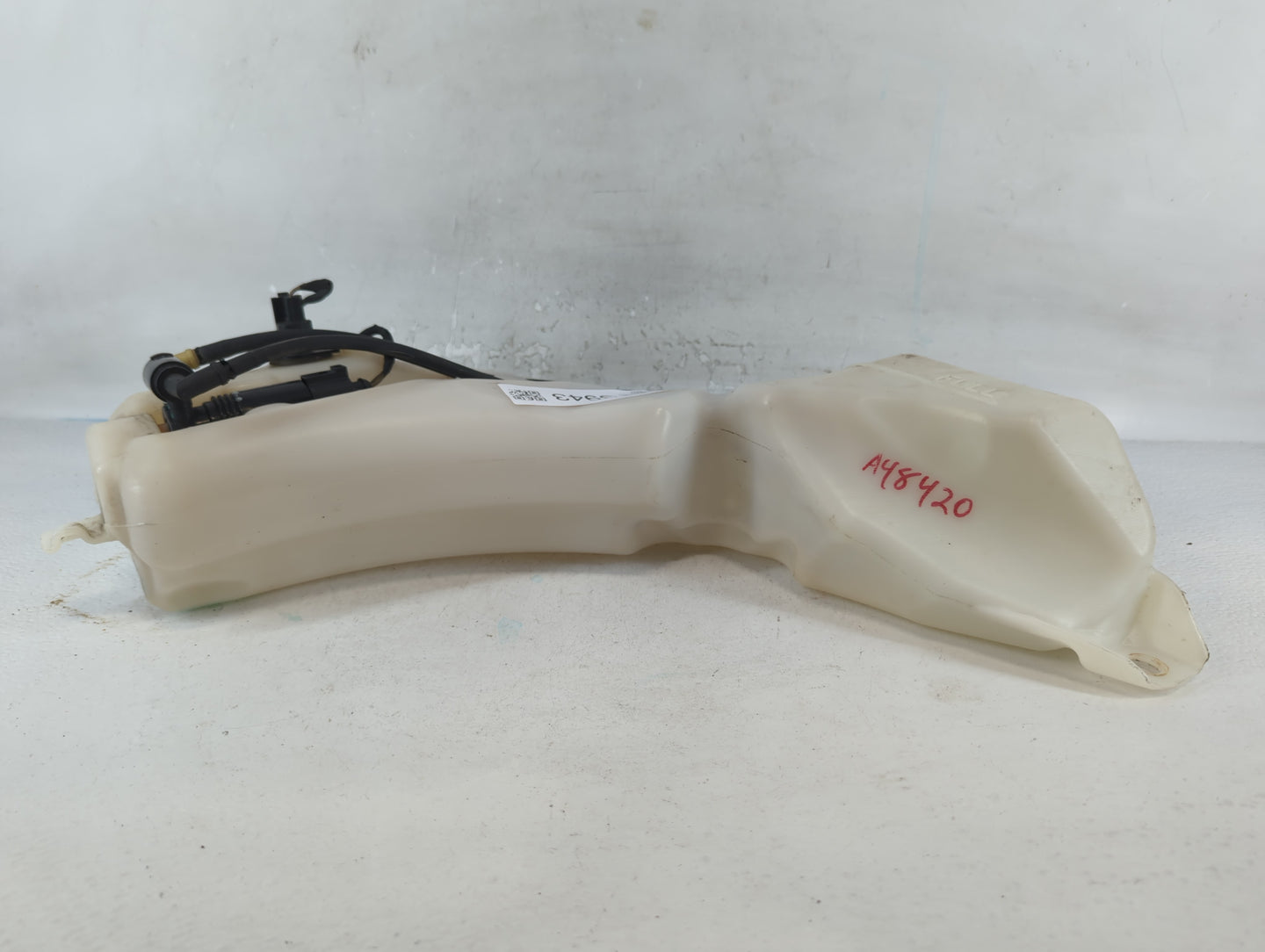 2017 Dodge Journey Windshield Washer Fluid Reservoir Bottle Oem - Oemusedautoparts1.com