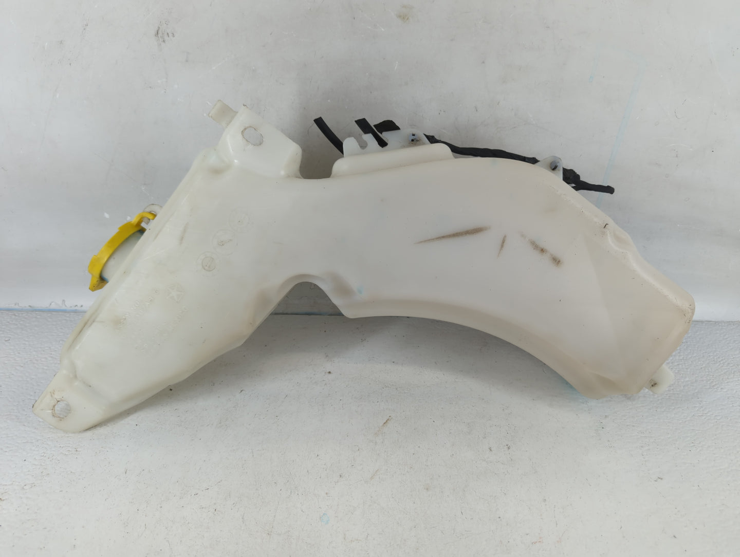 2017 Dodge Journey Windshield Washer Fluid Reservoir Bottle Oem - Oemusedautoparts1.com