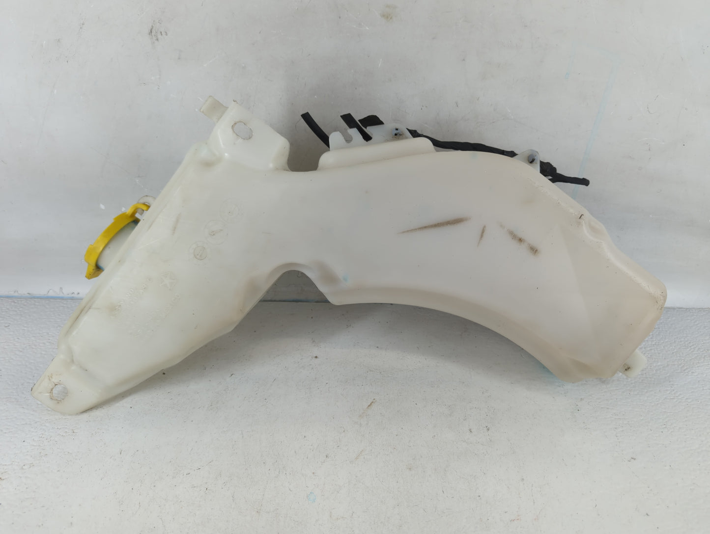 2017 Dodge Journey Windshield Washer Fluid Reservoir Bottle Oem - Oemusedautoparts1.com