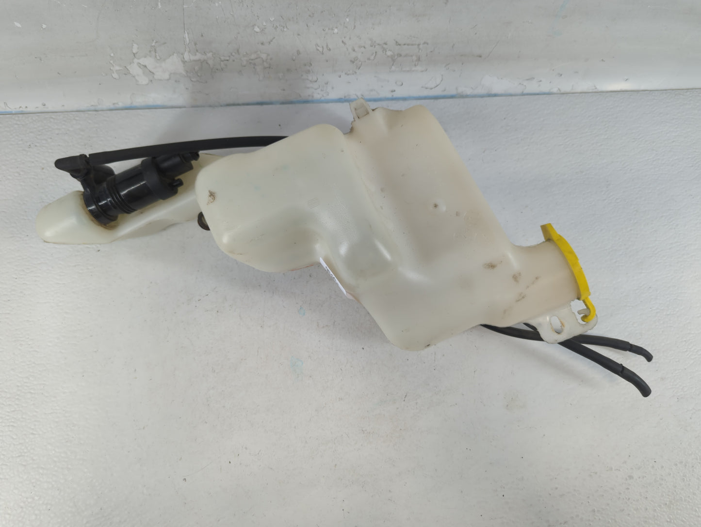 Jeep Compass Windshield Washer Fluid Reservoir Bottle Oem - Oemusedautoparts1.com