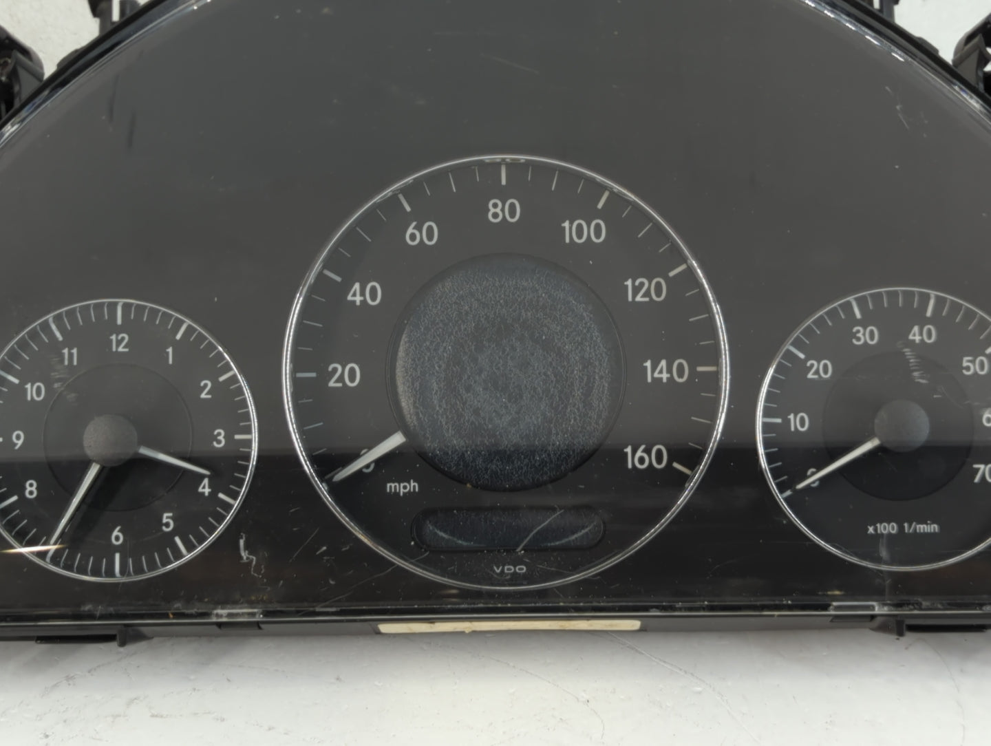 2006 Mercedes-Benz Cls500 Instrument Cluster Speedometer Gauges P/N:A 211 540 99 11 Fits OEM Used Auto Parts - Oemusedautoparts1.com
