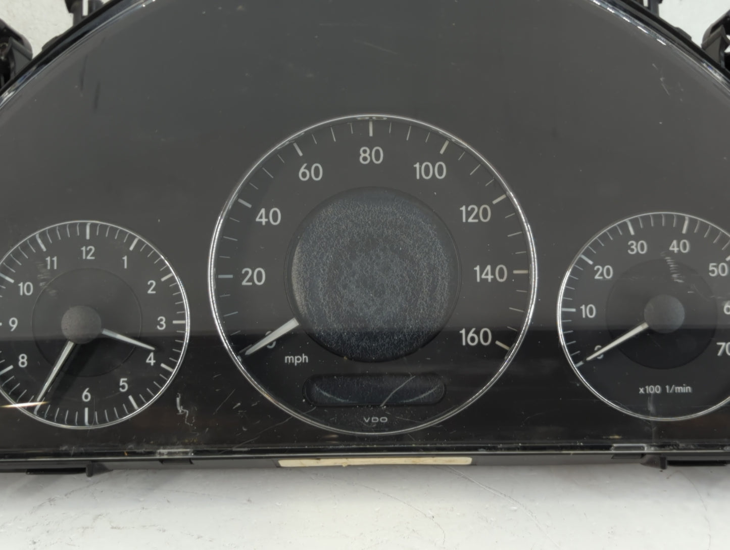 2006 Mercedes-Benz Cls500 Instrument Cluster Speedometer Gauges P/N:A 211 540 99 11 Fits OEM Used Auto Parts - Oemusedautoparts1.com