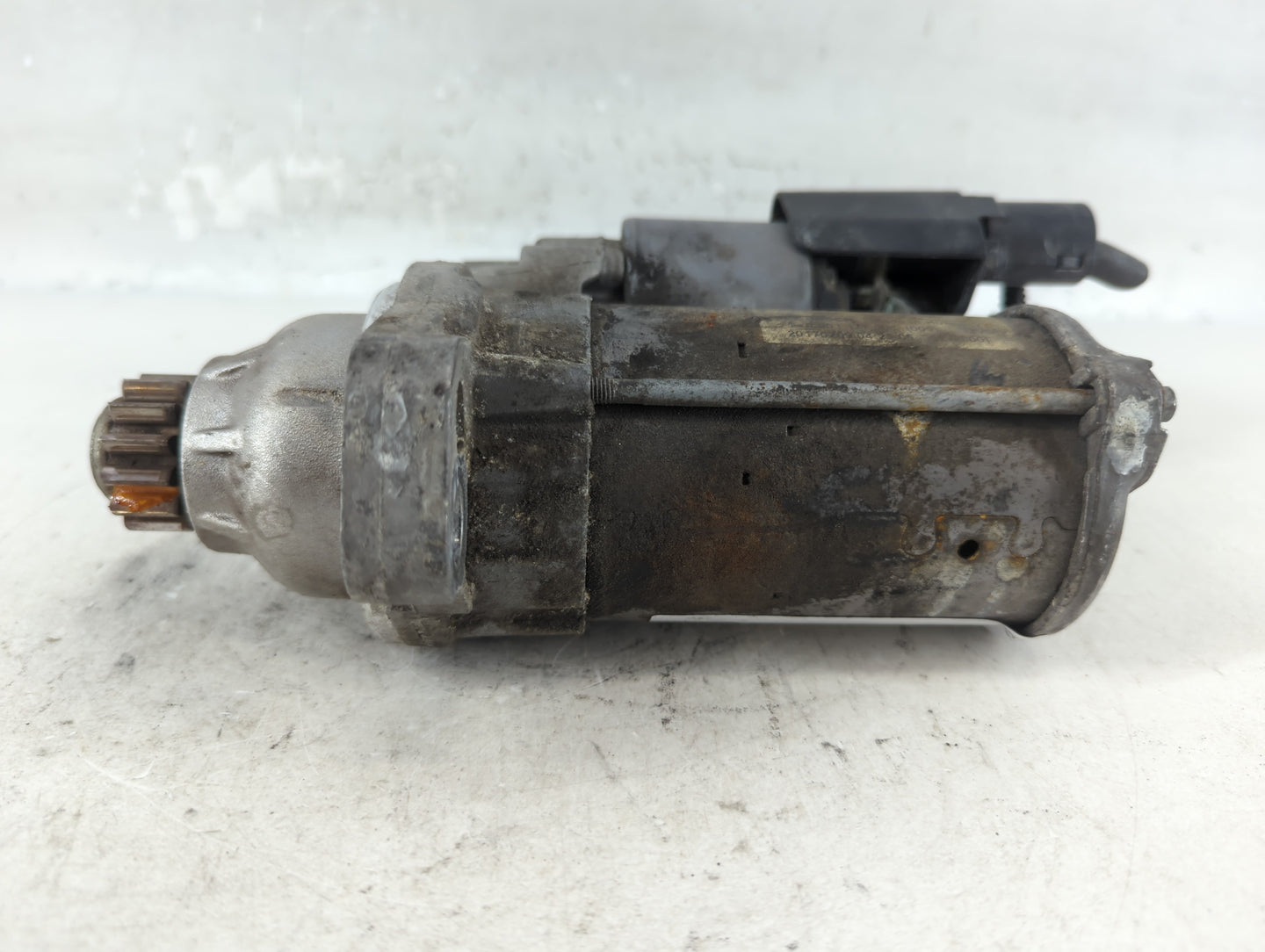 2015-2018 Volkswagen Golf Car Starter Motor Solenoid OEM P/N:02M 911 024 R Fits Fits 2014 2015 2016 2017 2018 2019 2020 2021 2022 OEM Used Auto Parts - Oemusedautoparts1.com