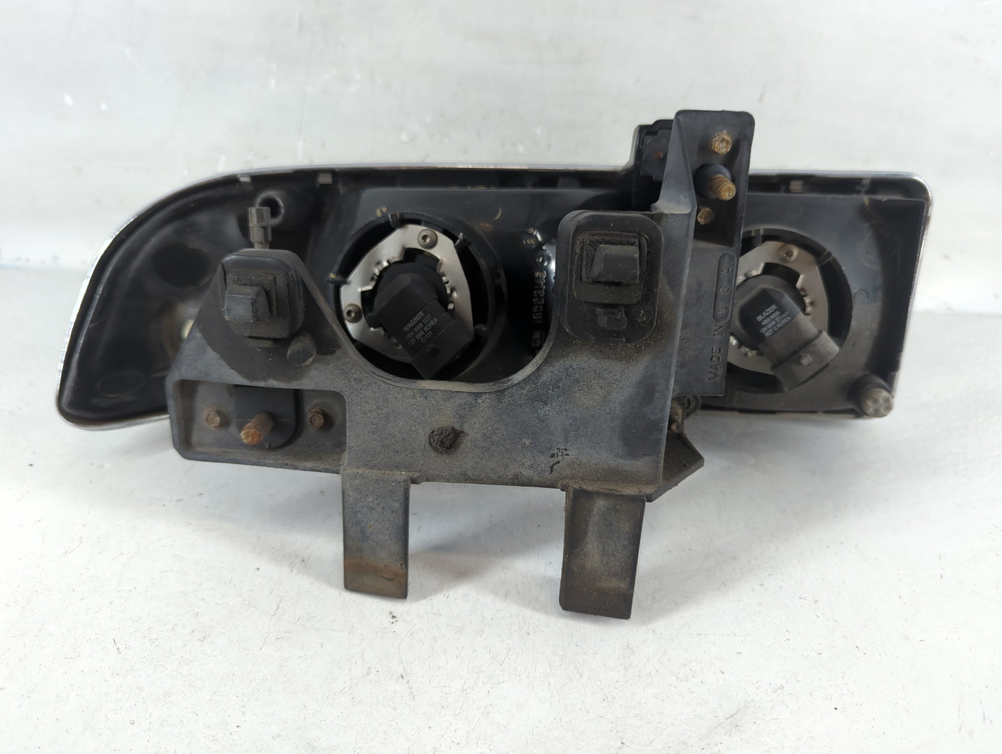 1998-2004 Chevrolet S10 Driver Left Oem Head Light Headlight Lamp - Oemusedautoparts1.com