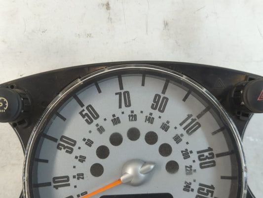 2004 Mini Cooper Instrument Cluster Speedometer Gauges P/N:6211-6932508 Fits OEM Used Auto Parts