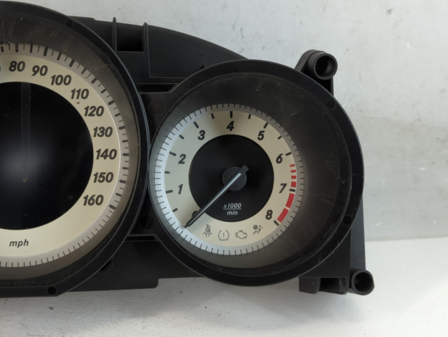 2013 Mercedes-Benz Cls550 Instrument Cluster Speedometer Gauges P/N:A 218 900 69 04 Fits OEM Used Auto Parts - Oemusedautoparts1.com