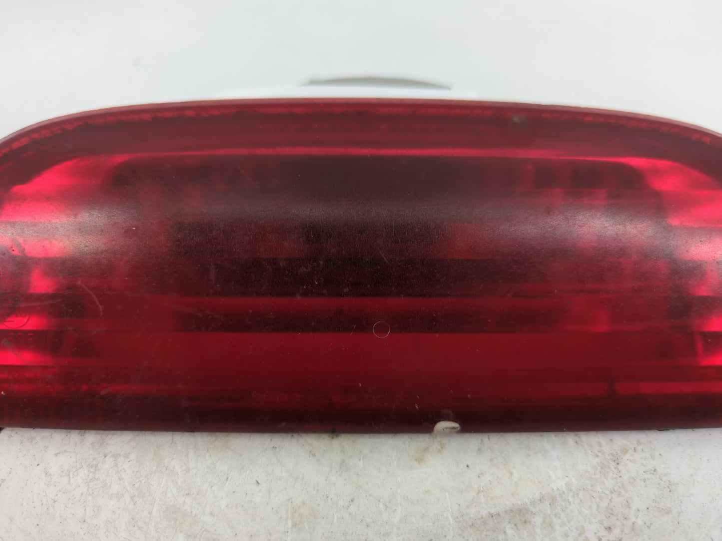 2004 Jeep Liberty Third Brake Light Tail Light Fits OEM Used Auto Parts - Oemusedautoparts1.com