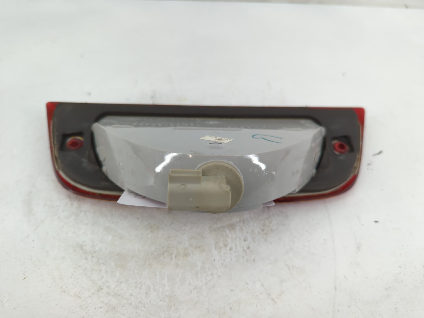 2004 Jeep Liberty Third Brake Light Tail Light Fits OEM Used Auto Parts - Oemusedautoparts1.com