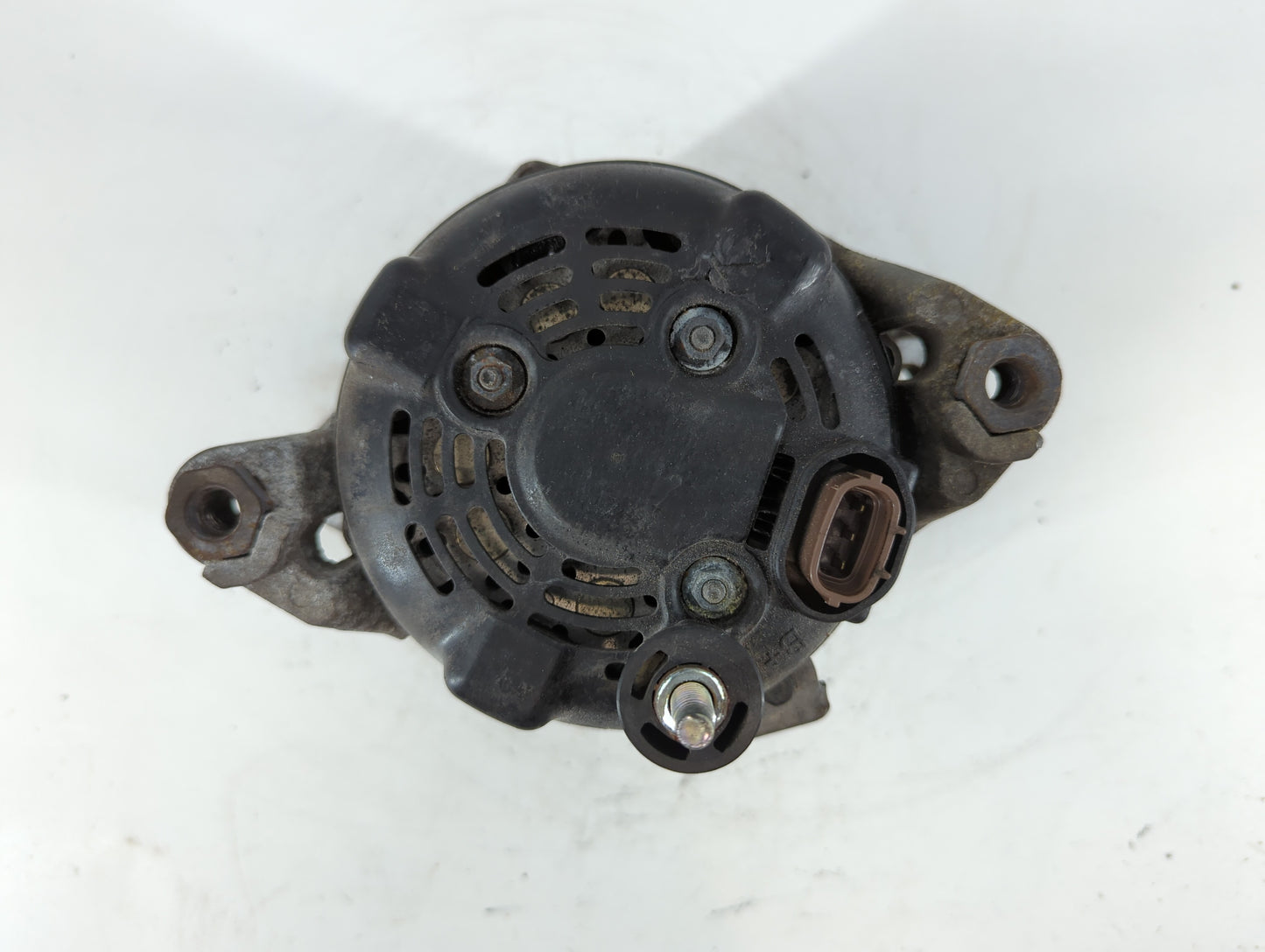 2019-2020 Hyundai Santa Fe Alternator Replacement Generator Charging Assembly Engine OEM P/N:37300-26061 Fits OEM Used Auto Parts - Oemusedautoparts1.com