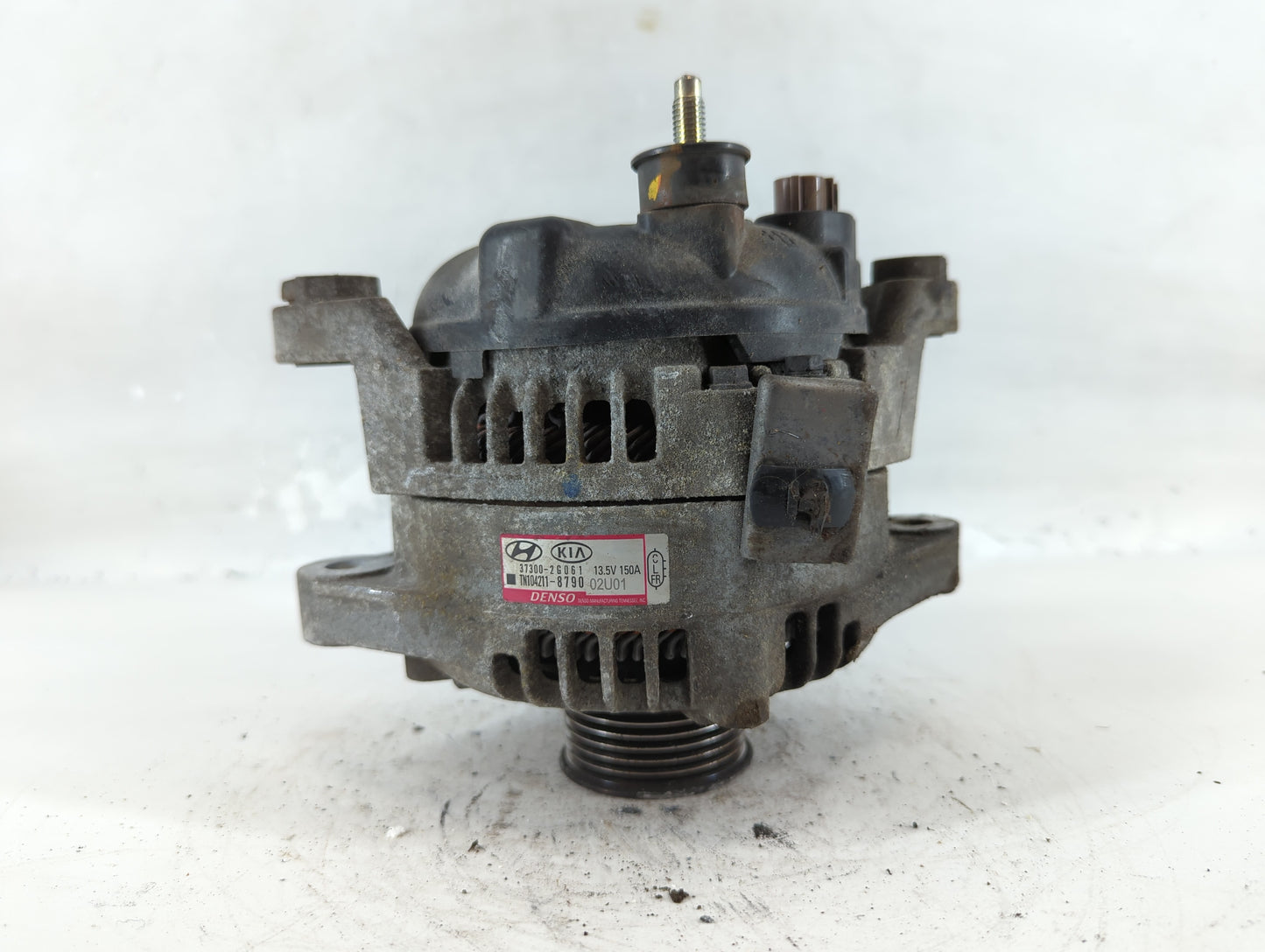 2019-2020 Hyundai Santa Fe Alternator Replacement Generator Charging Assembly Engine OEM P/N:37300-26061 Fits OEM Used Auto Parts - Oemusedautoparts1.com