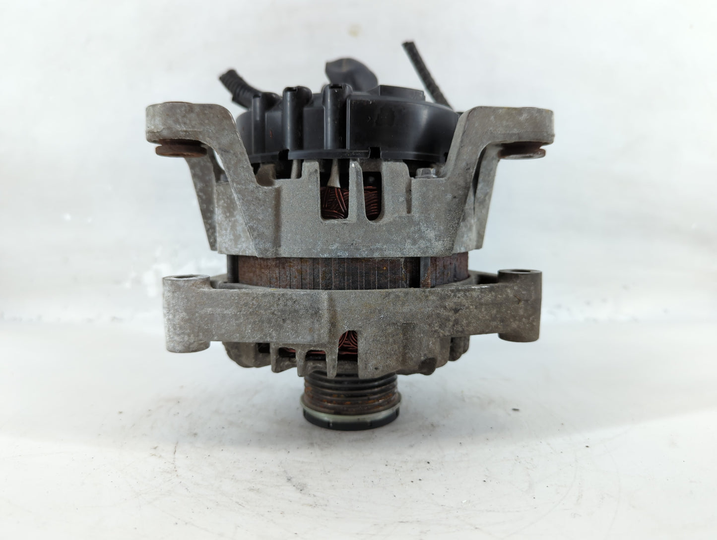 2013-2021 Chevrolet Trax Alternator Replacement Generator Charging Assembly Engine OEM P/N:13597226 Fits OEM Used Auto Parts - Oemusedautoparts1.com