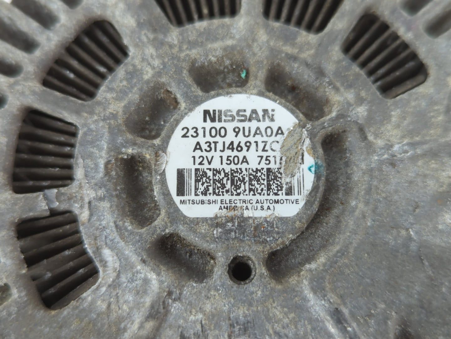 2017-2020 Nissan Pathfinder Alternator Replacement Generator Charging Assembly Engine OEM P/N:23100 9UA0A Fits OEM Used Auto Parts - Oemusedautoparts1.com