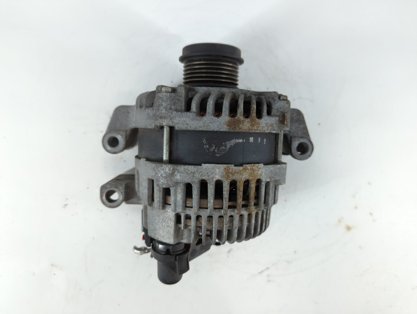 2015-2021 Jeep Renegade Alternator Replacement Generator Charging Assembly Engine OEM P/N:56029624AB Fits OEM Used Auto Parts - Oemusedautoparts1.com