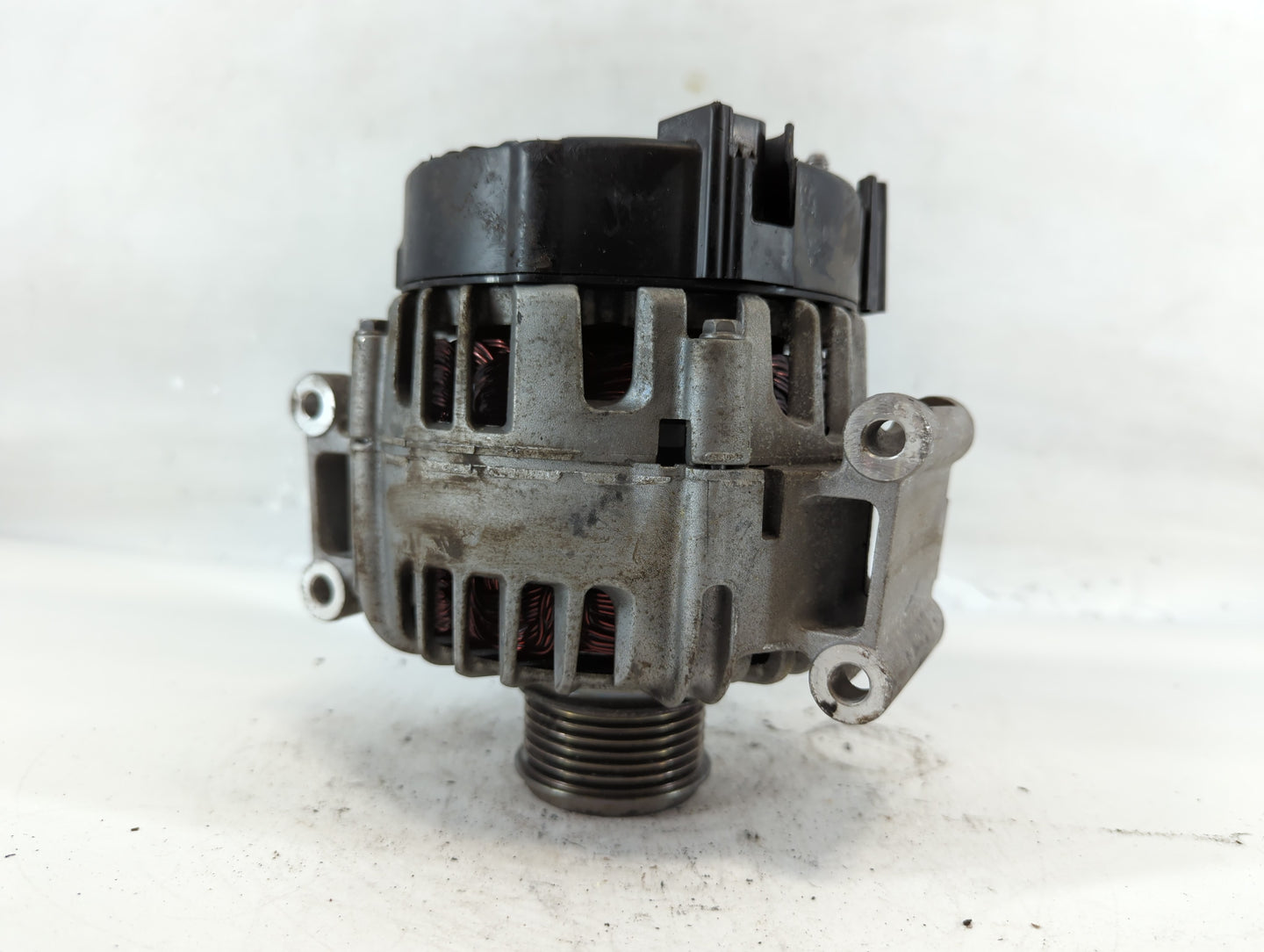 2013-2017 Volkswagen Jetta Alternator Replacement Generator Charging Assembly Engine OEM P/N:06K 903 023 B Fits OEM Used Auto Parts - Oemusedautoparts1.com