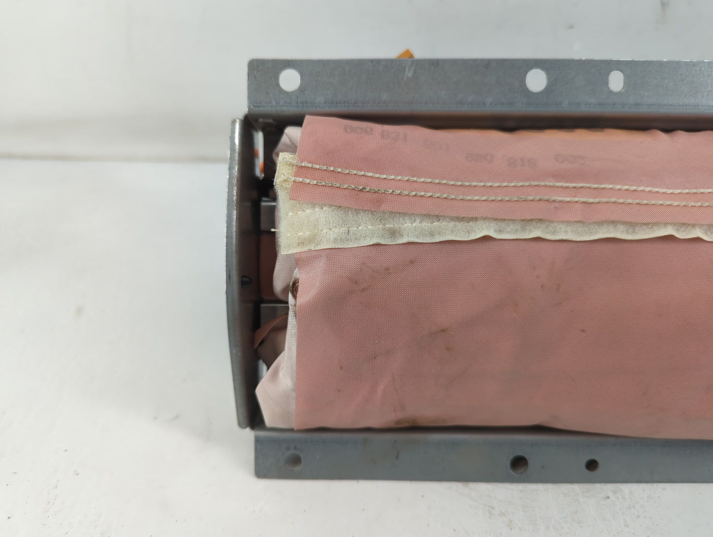 1999-2000 Volvo V70 Air Bag Passenger Right Dashboard OEM P/N:9191928 Fits Fits 1999 2000 2001 2002 2003 2004 OEM Used Auto Parts - Oemusedautoparts1.com