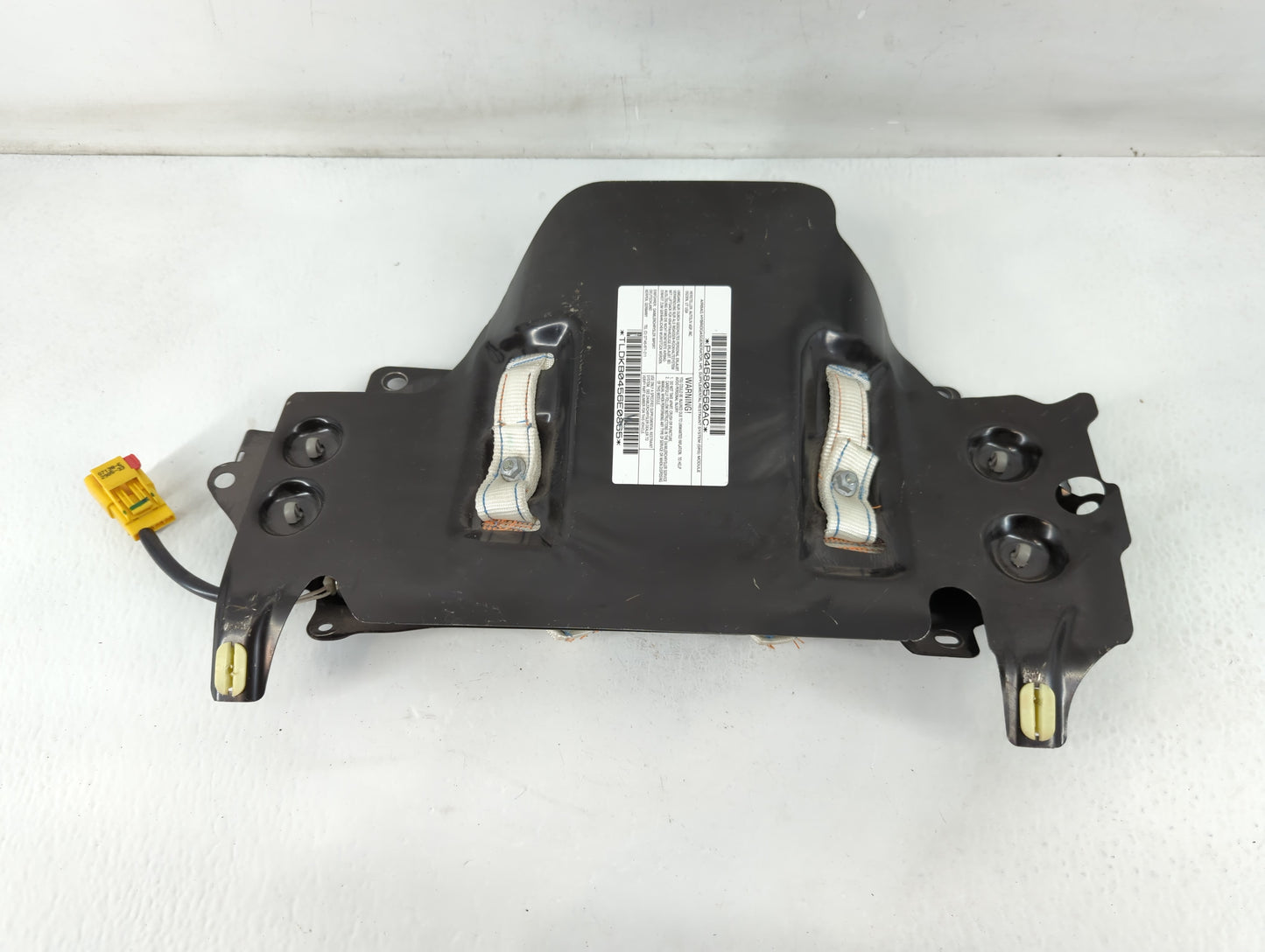 2005 Chrysler Town & Country Air Bag Driver Left Knee OEM P/N:P04680560AC Fits OEM Used Auto Parts - Oemusedautoparts1.com