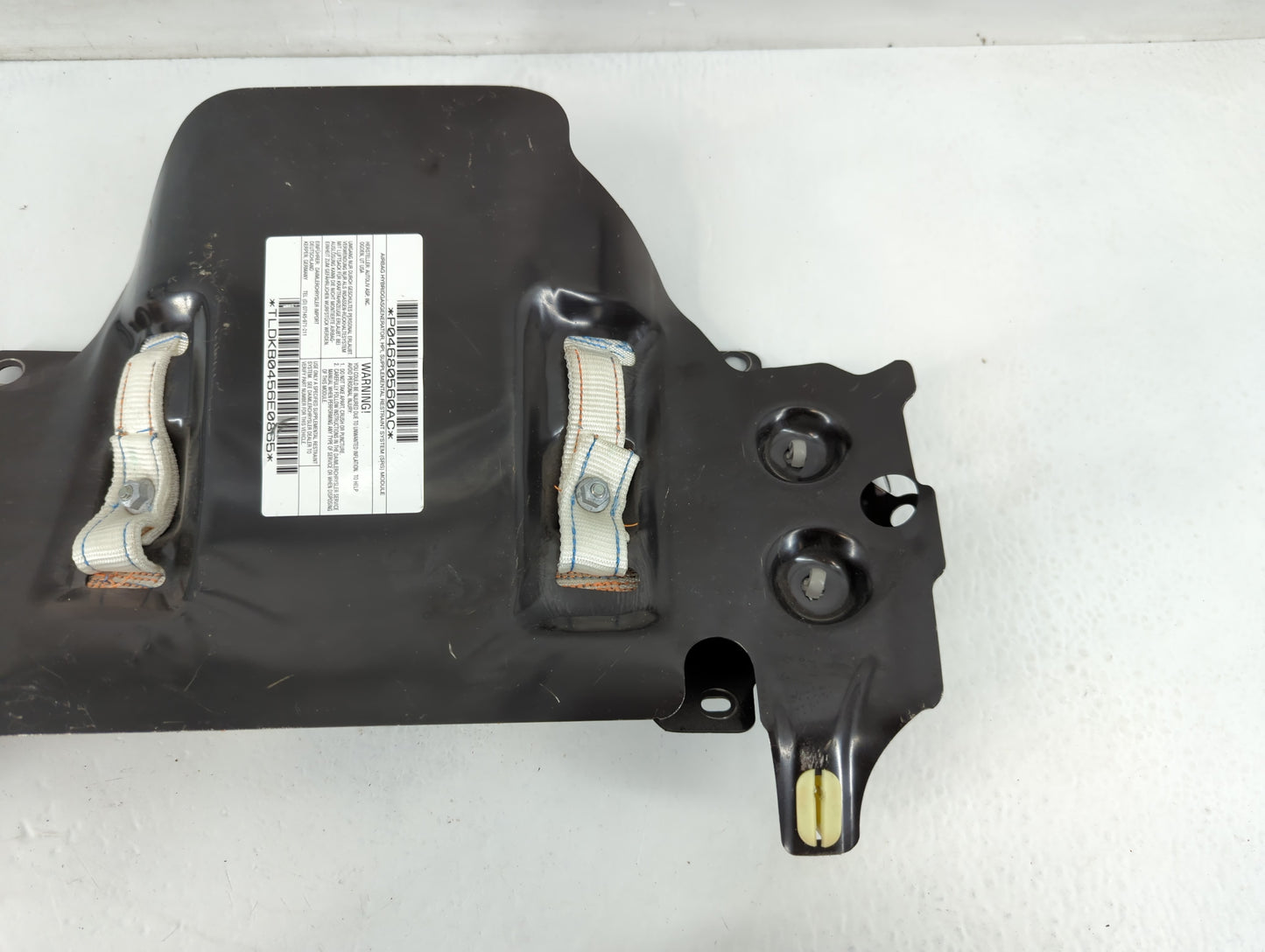 2005 Chrysler Town & Country Air Bag Driver Left Knee OEM P/N:P04680560AC Fits OEM Used Auto Parts - Oemusedautoparts1.com