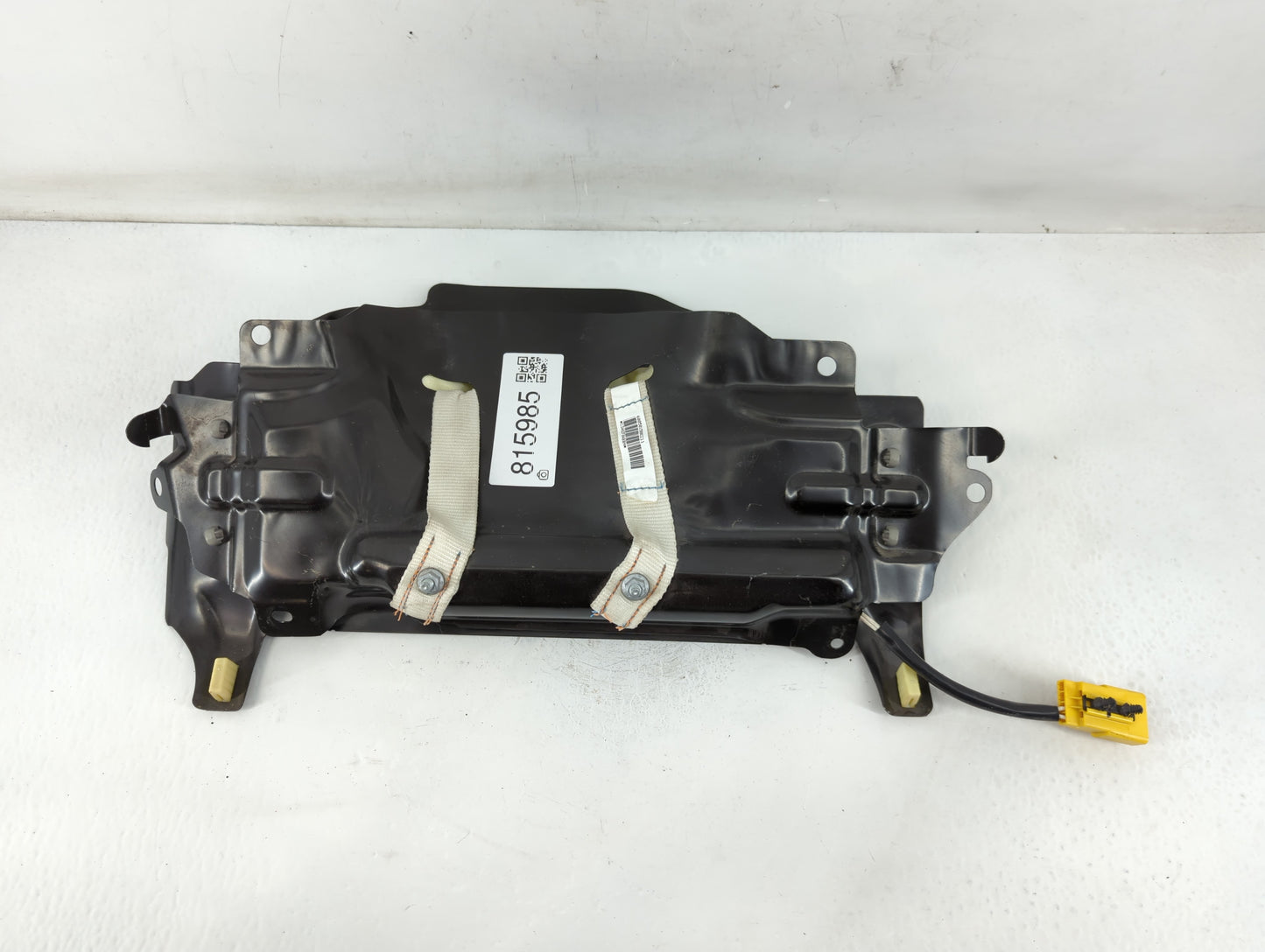 2005 Chrysler Town & Country Air Bag Driver Left Knee OEM P/N:P04680560AC Fits OEM Used Auto Parts - Oemusedautoparts1.com