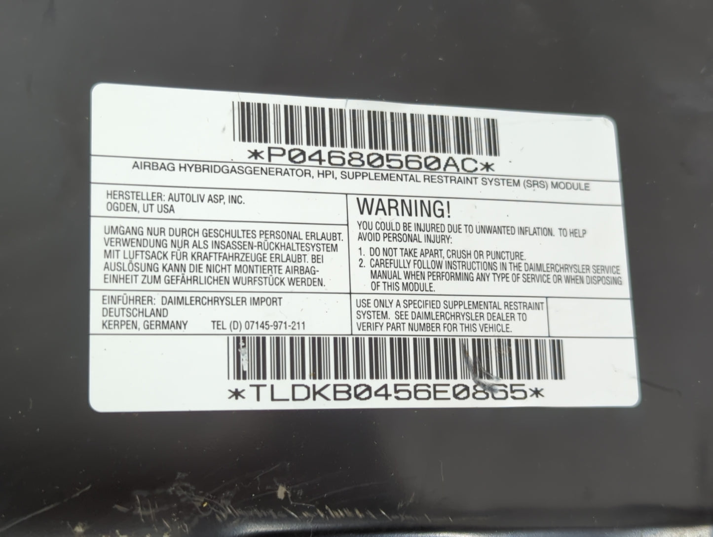 2005 Chrysler Town & Country Air Bag Driver Left Knee OEM P/N:P04680560AC Fits OEM Used Auto Parts - Oemusedautoparts1.com