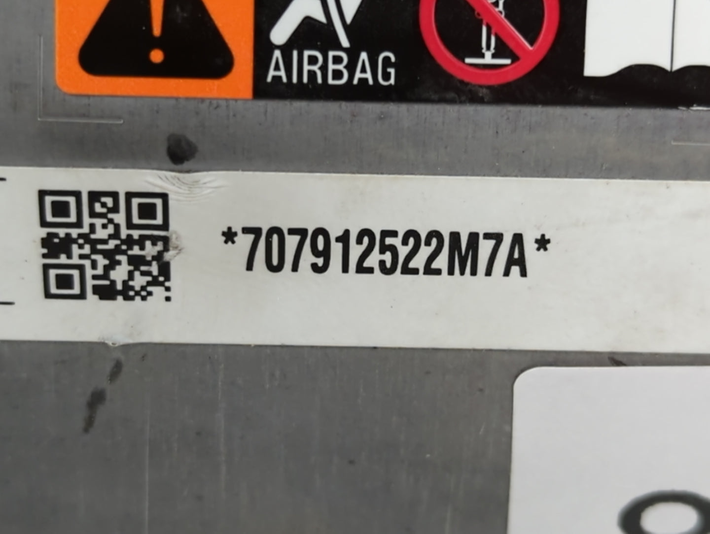 2019-2022 Toyota Rav4 Air Bag Driver Left Knee OEM Fits Fits 2019 2020 2021 2022 OEM Used Auto Parts - Oemusedautoparts1.com