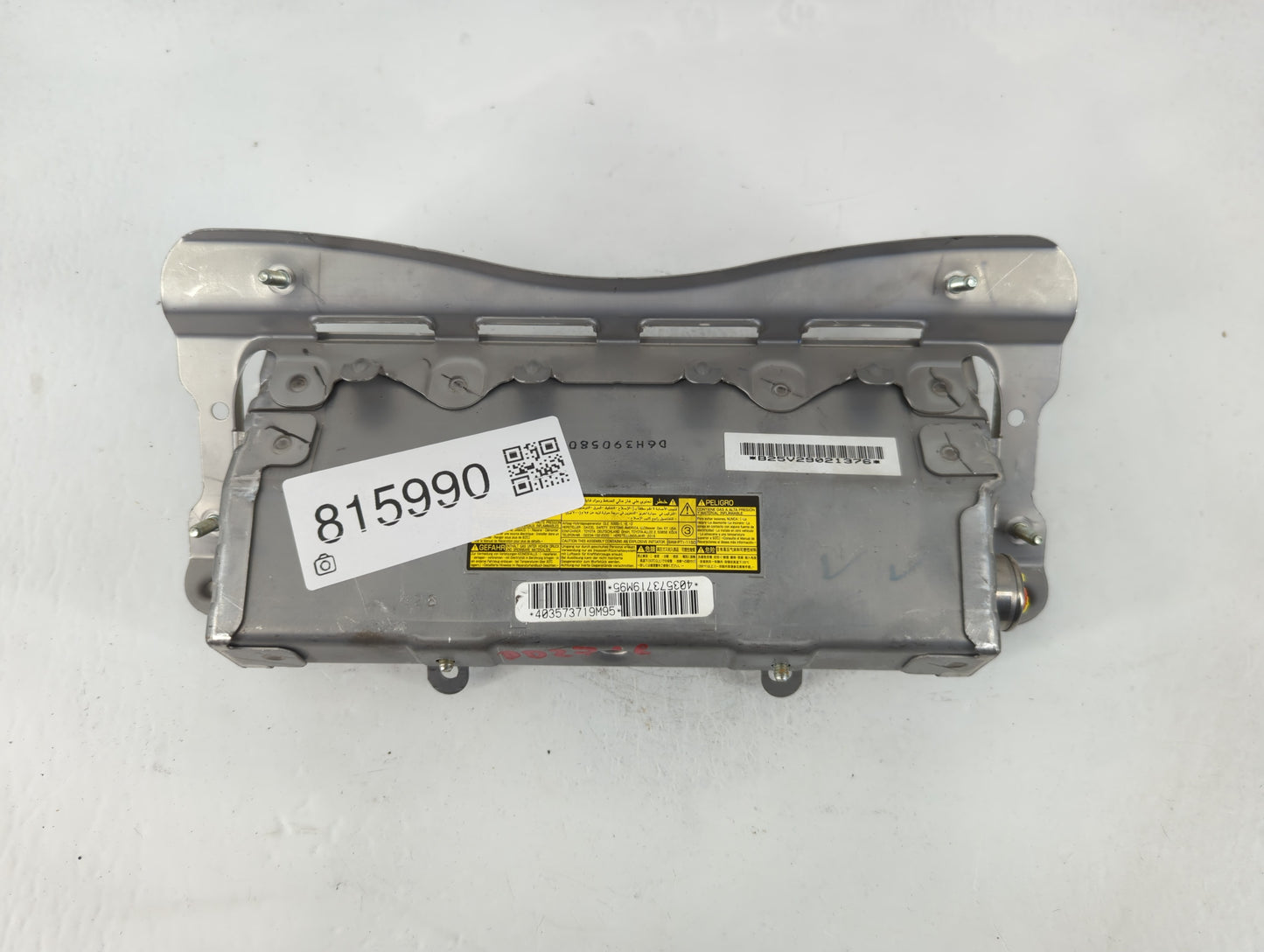 2008-2013 Toyota Highlander Air Bag Passenger Right Dashboard OEM Fits Fits 2008 2009 2010 2011 2012 2013 OEM Used Auto Parts - Oemusedautoparts1.com