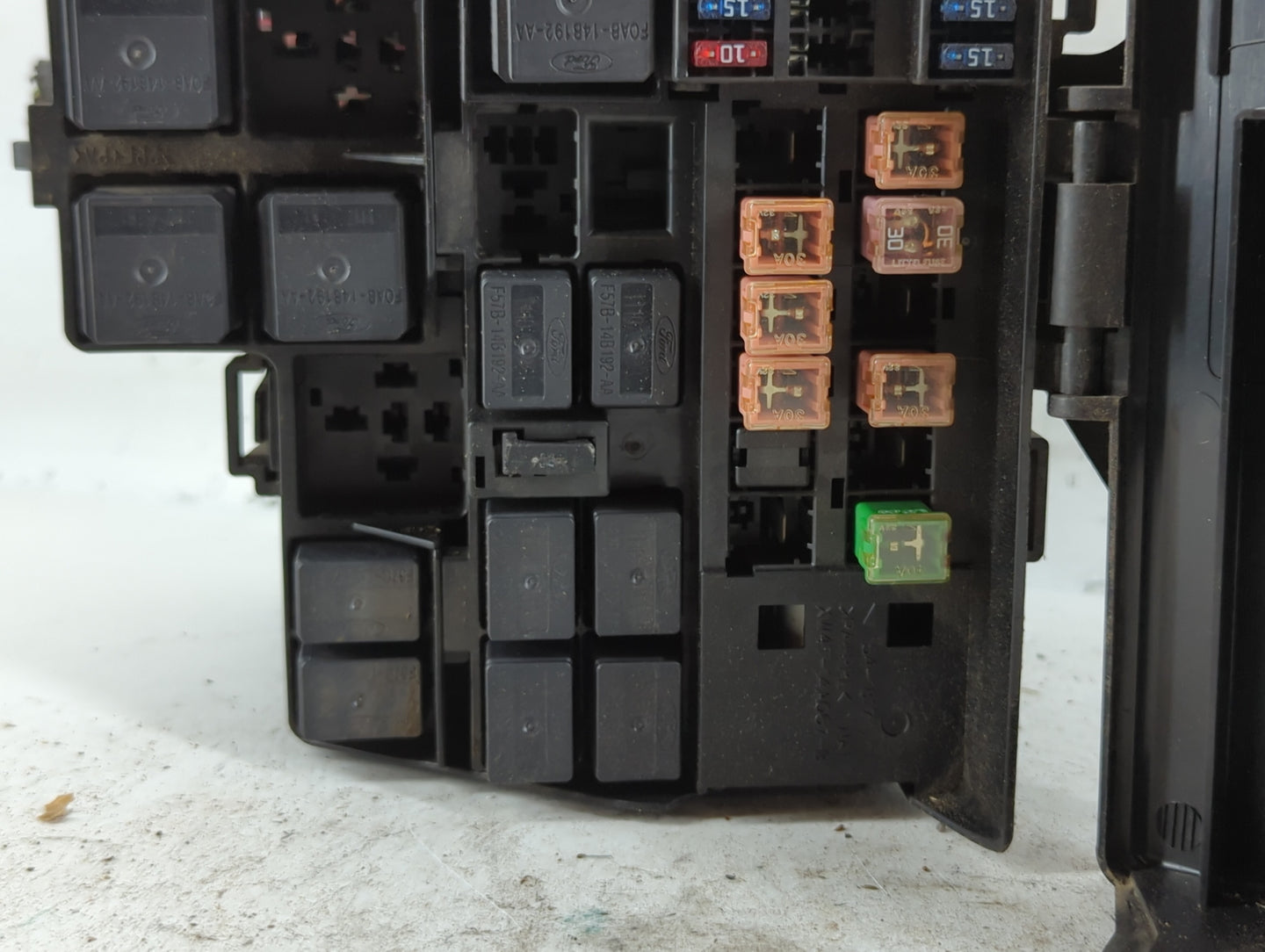 2002 Lincoln Ls Fusebox Fuse Box Panel Relay Module P/N:7154-4372 Fits OEM Used Auto Parts - Oemusedautoparts1.com