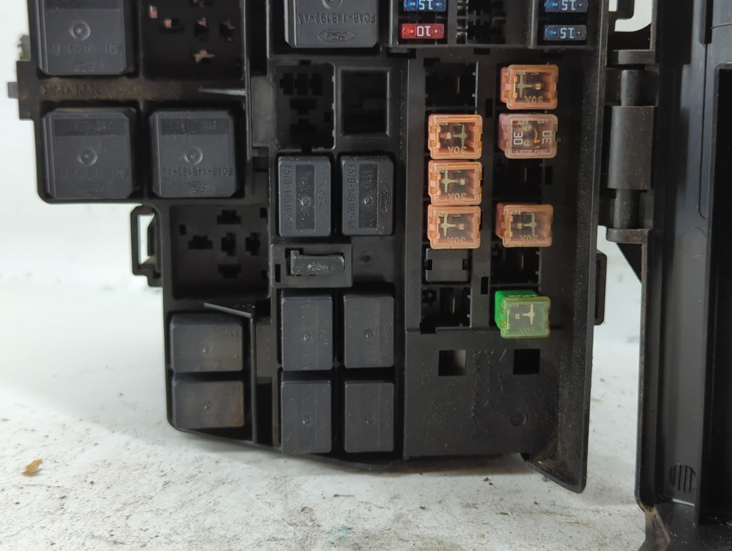 2002 Lincoln Ls Fusebox Fuse Box Panel Relay Module P/N:7154-4372 Fits OEM Used Auto Parts - Oemusedautoparts1.com