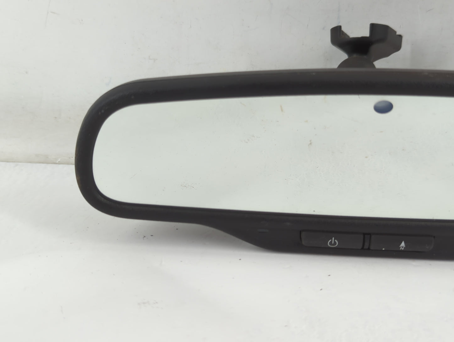 2007 Suzuki Xl-7 Interior Rear View Mirror Replacement OEM P/N:IE025898 Fits OEM Used Auto Parts - Oemusedautoparts1.com