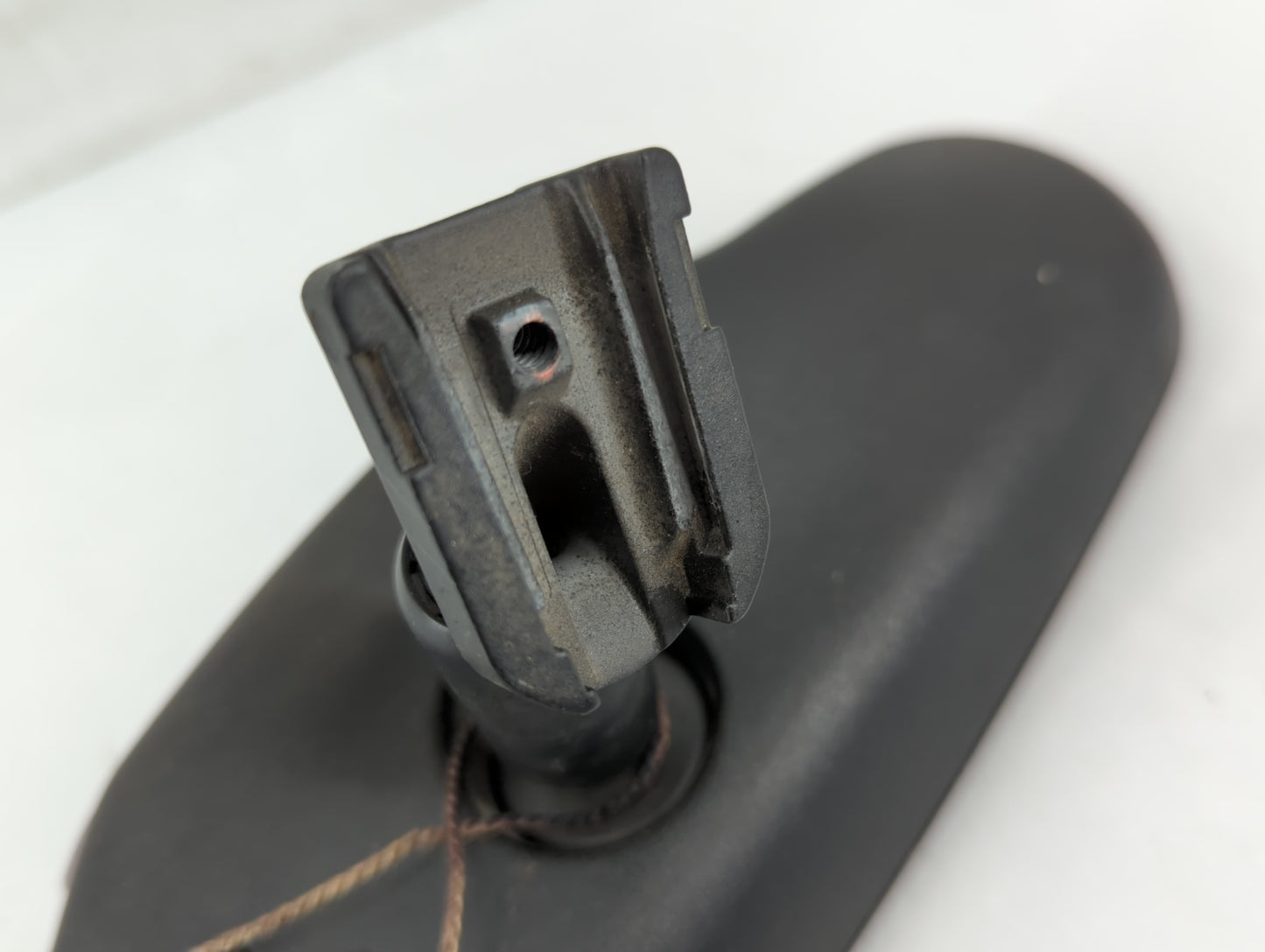 2007 Suzuki Xl-7 Interior Rear View Mirror Replacement OEM P/N:IE025898 Fits OEM Used Auto Parts - Oemusedautoparts1.com