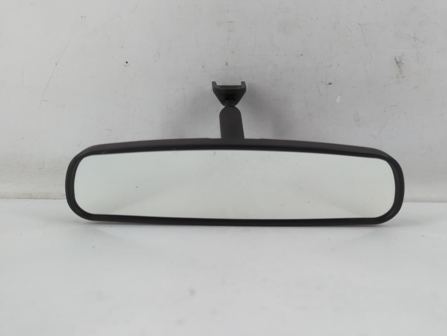 2001-2006 Toyota Camry Interior Rear View Mirror Replacement OEM P/N:E8011681 Fits OEM Used Auto Parts - Oemusedautoparts1.com