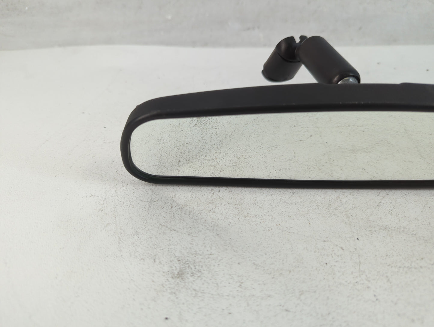 2001-2016 Ford Escape Interior Rear View Mirror Replacement OEM P/N:IE8011681 Fits OEM Used Auto Parts - Oemusedautoparts1.com