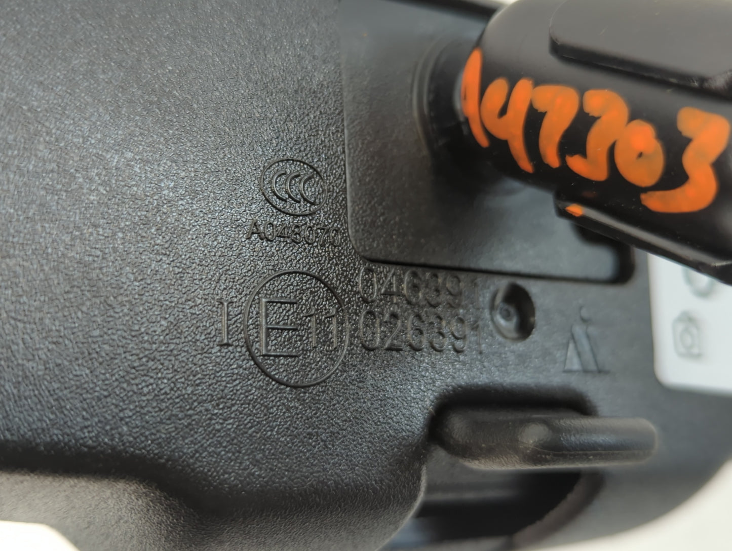 2013-2021 Buick Encore Interior Rear View Mirror Replacement OEM P/N:IE1104699 Fits OEM Used Auto Parts - Oemusedautoparts1.com