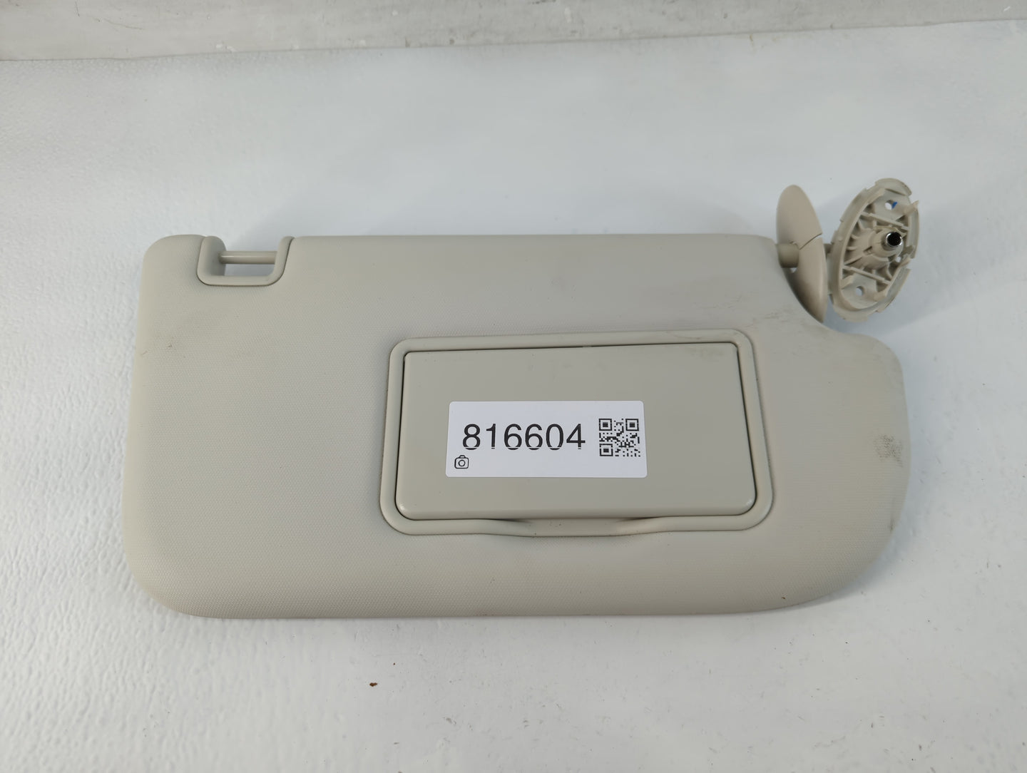 2013-2019 Ford Escape Sun Visor Shade Replacement Passenger Right Mirror Fits Fits 2013 2014 2015 2016 2017 2018 2019 OEM Used Auto Parts - Oemusedautoparts1.com