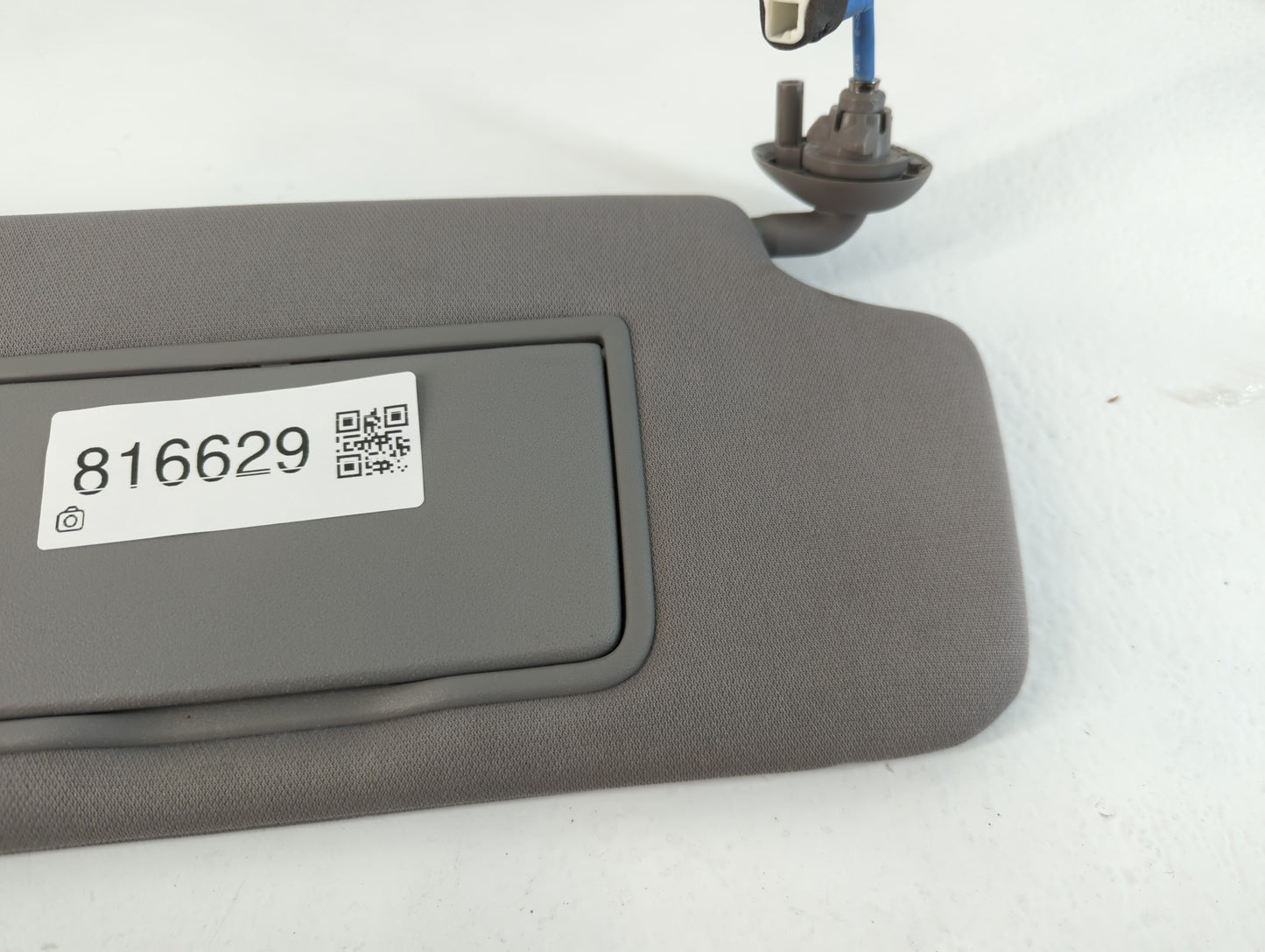 2018 Honda Pilot Sun Visor Shade Replacement Passenger Right Mirror Fits OEM Used Auto Parts - Oemusedautoparts1.com