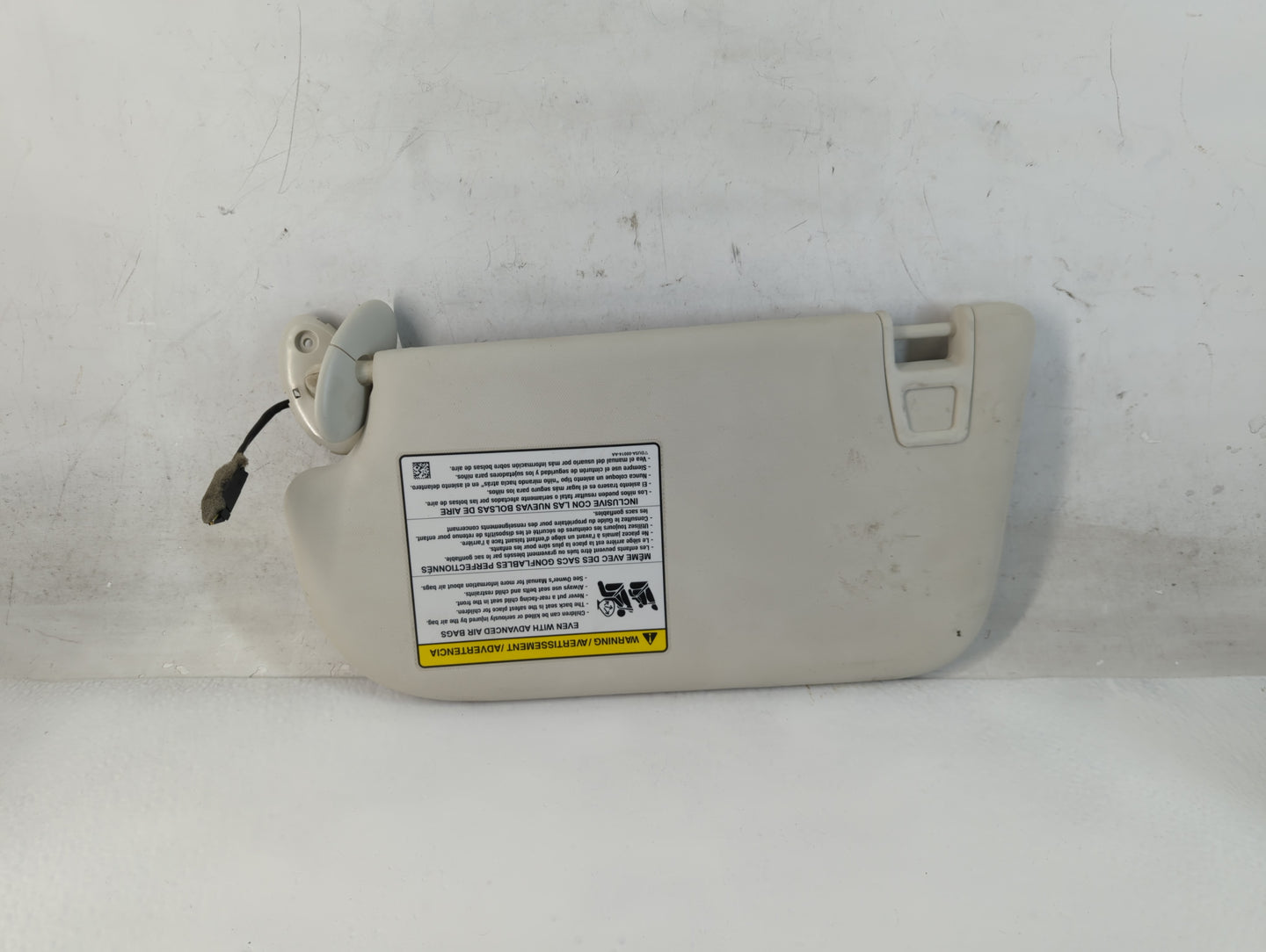 2013-2019 Ford Escape Sun Visor Shade Replacement Passenger Right Mirror Fits Fits 2013 2014 2015 2016 2017 2018 2019 OEM Used Auto Parts - Oemusedautoparts1.com