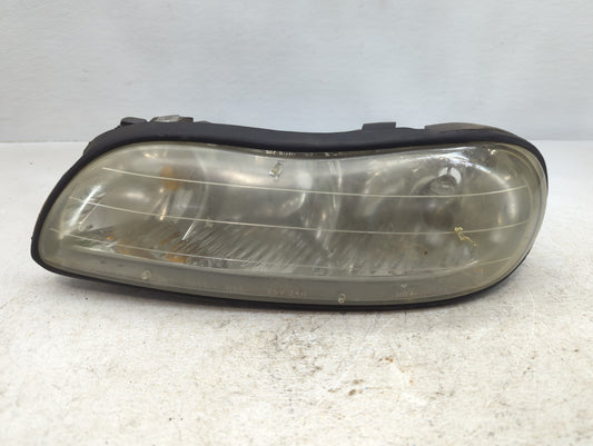 1997-2005 Chevrolet Malibu Passenger Right Oem Head Light Headlight Lamp - Oemusedautoparts1.com