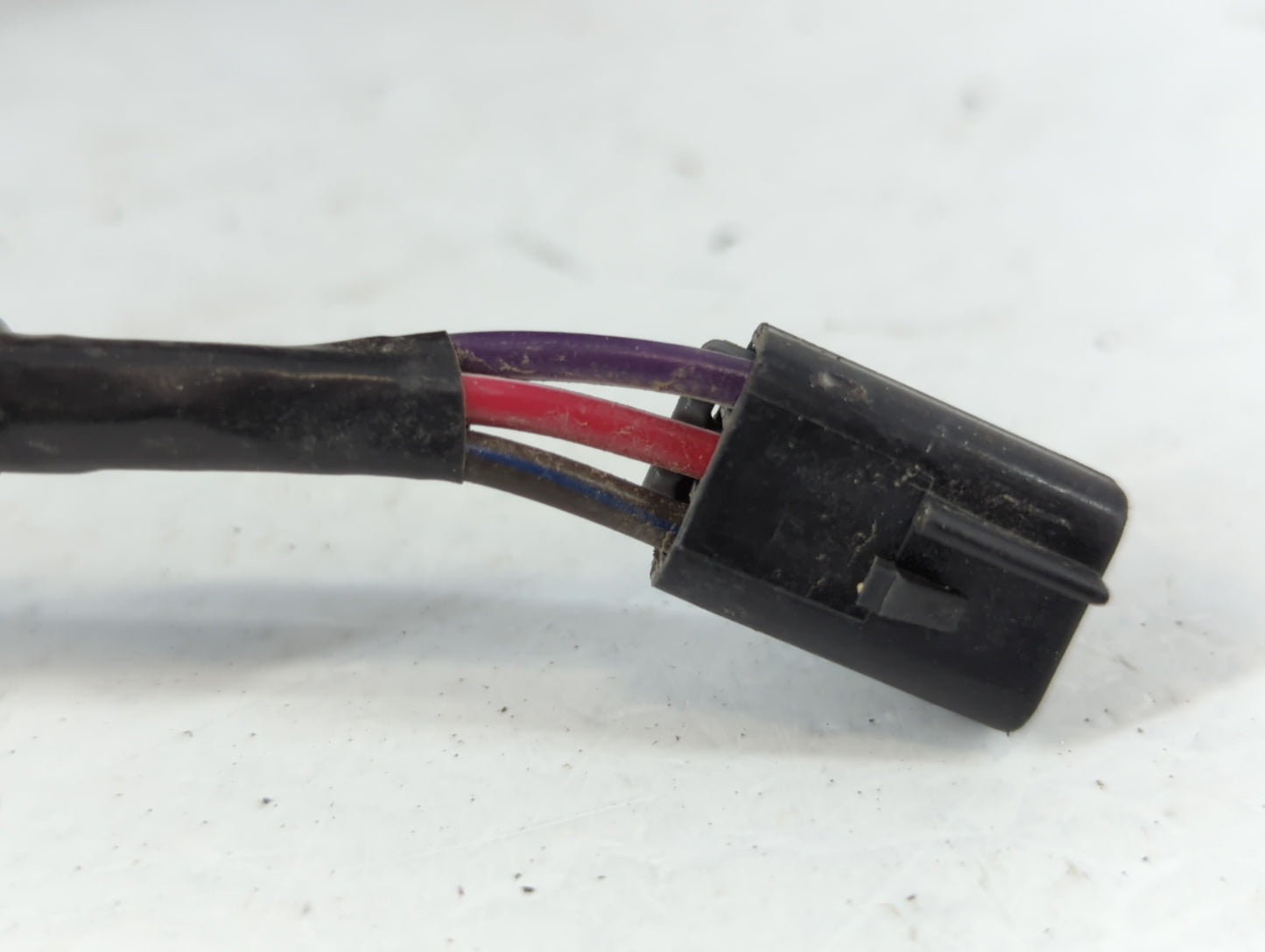 1997-2003 Chevrolet Malibu Side Mirror Replacement Passenger Right View Door Mirror Fits Fits 1997 1998 1999 2000 2001 2002 2003 OEM Used Auto Parts - Oemusedautoparts1.com