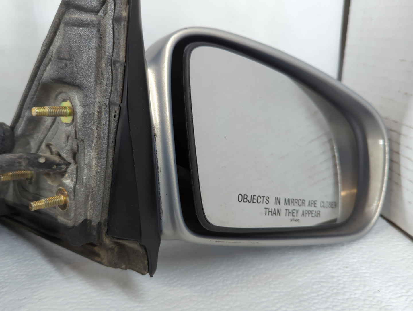 1997-2003 Chevrolet Malibu Side Mirror Replacement Passenger Right View Door Mirror Fits Fits 1997 1998 1999 2000 2001 2002 2003 OEM Used Auto Parts - Oemusedautoparts1.com