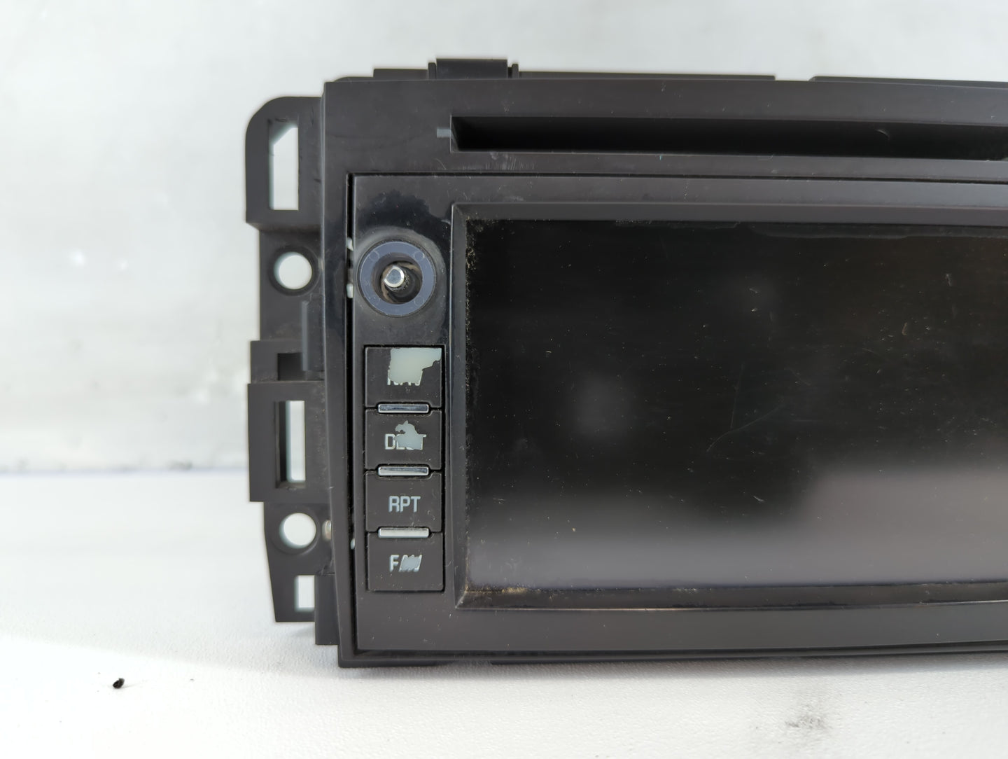 2007 Suzuki Xl-7 Radio AM FM Cd Player Receiver Replacement P/N:15933133 Fits OEM Used Auto Parts - Oemusedautoparts1.com