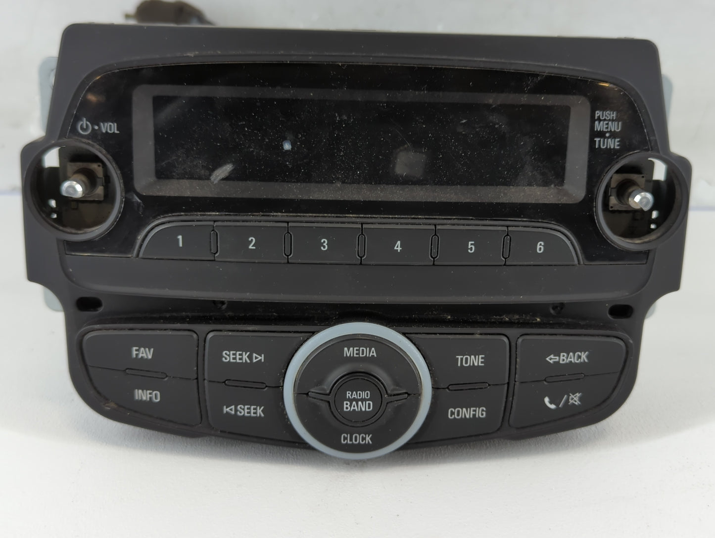 2014-2015 Chevrolet Spark Radio AM FM Cd Player Receiver Replacement P/N:95375119 Fits Fits 2014 2015 OEM Used Auto Parts - Oemusedautoparts1.com