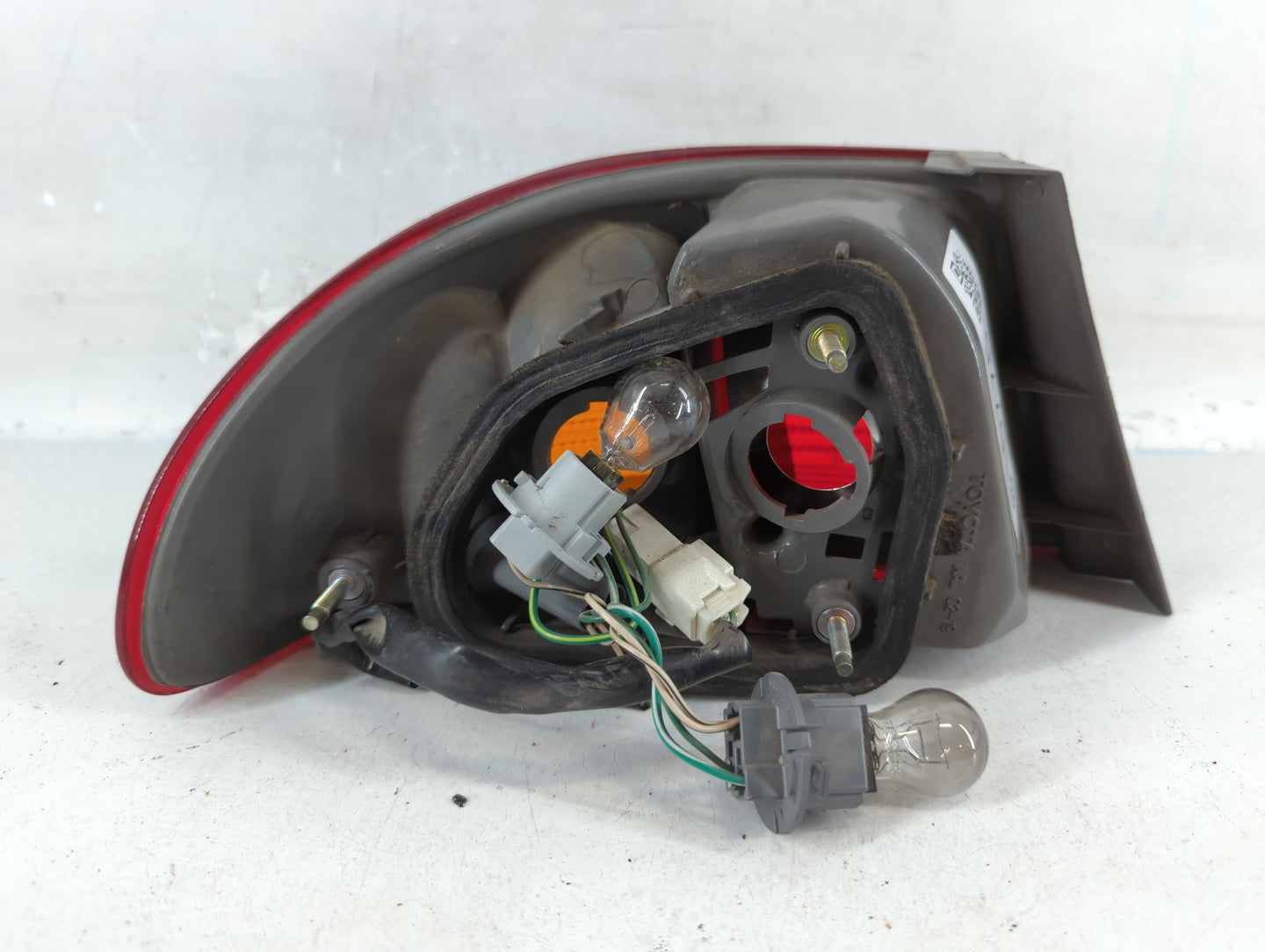 1998-2002 Toyota Corolla Tail Light Assembly Driver Left OEM Fits Fits 1998 1999 2000 2001 2002 OEM Used Auto Parts - Oemusedautoparts1.com