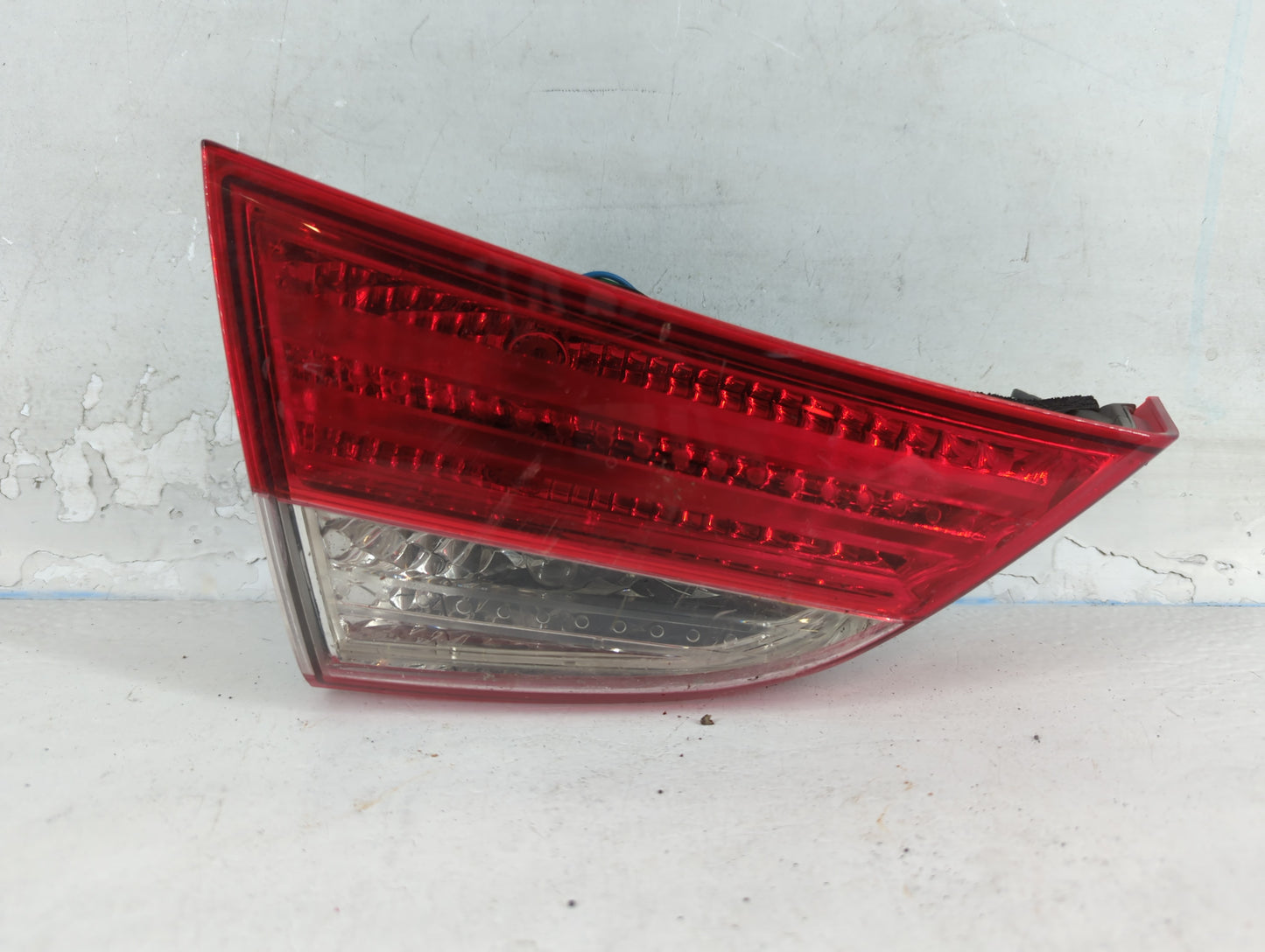2011-2013 Hyundai Elantra Tail Light Assembly Passenger Right OEM Fits Fits 2011 2012 2013 OEM Used Auto Parts - Oemusedautoparts1.com