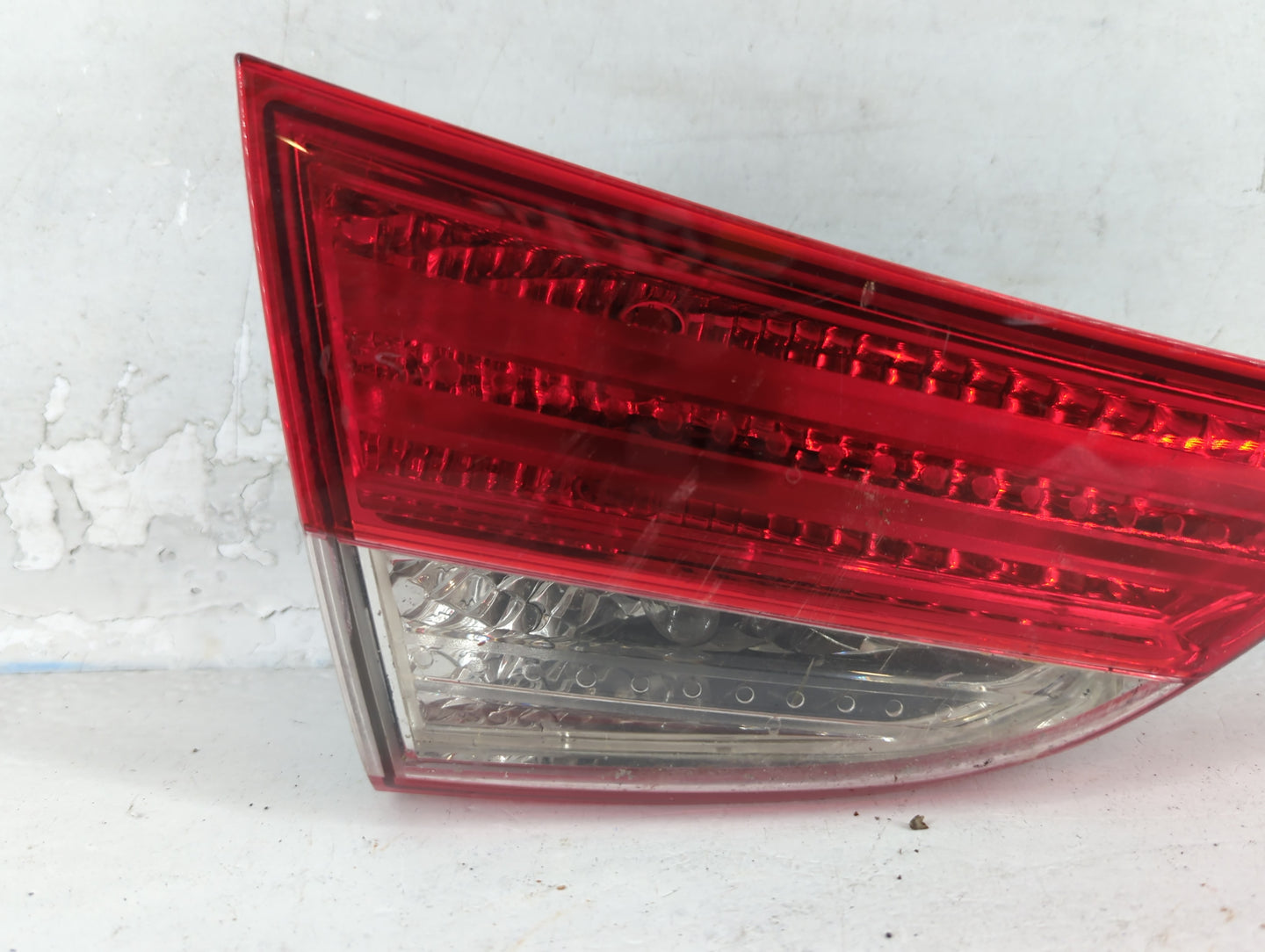2011-2013 Hyundai Elantra Tail Light Assembly Passenger Right OEM Fits Fits 2011 2012 2013 OEM Used Auto Parts - Oemusedautoparts1.com